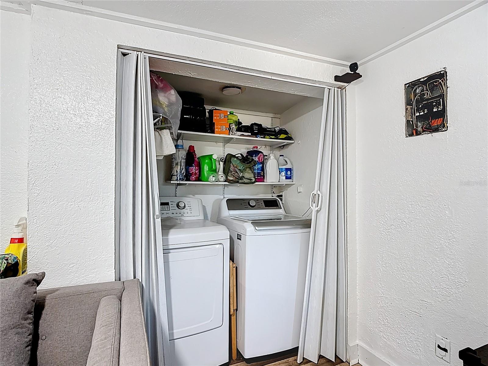 Image 8 of 37 For 823 Missouri Avenue