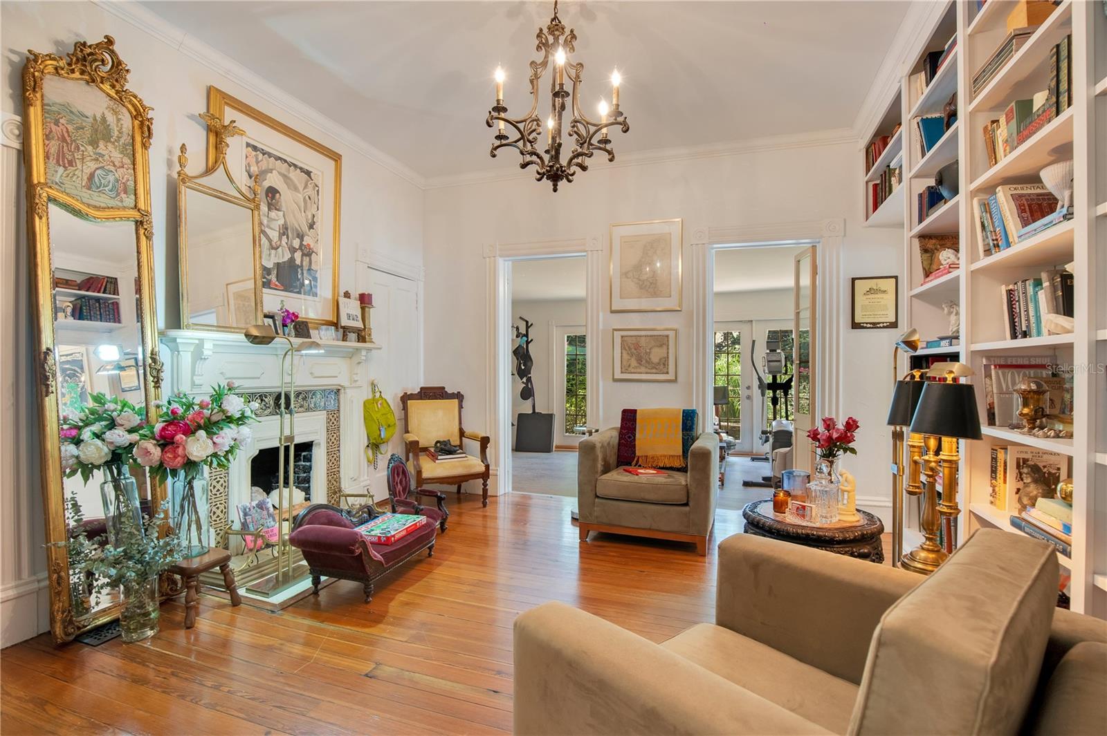 Image 21 of 92 For 614 Lake Avenue