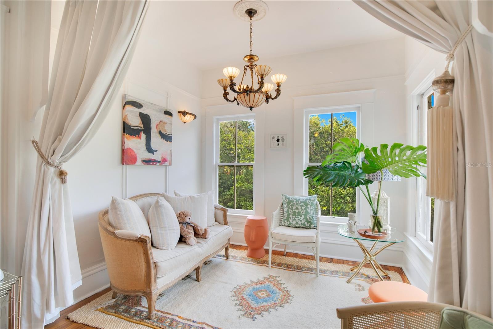 Image 48 of 92 For 614 Lake Avenue