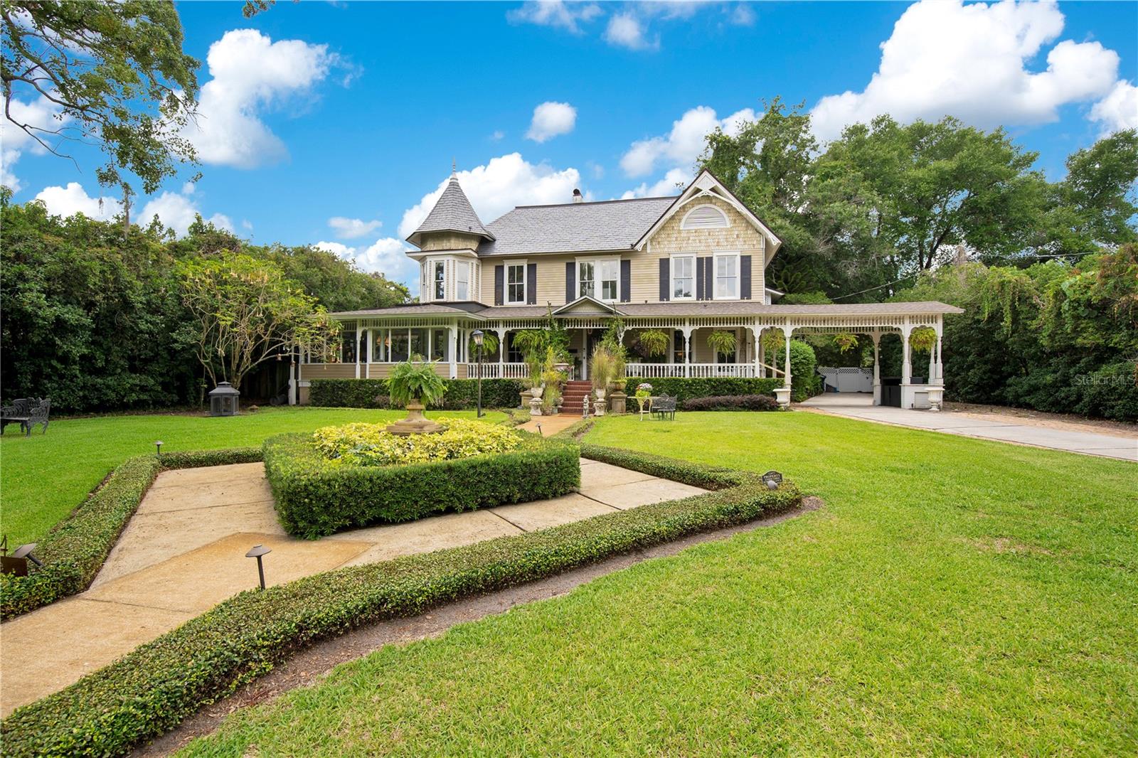 Image 5 of 92 For 614 Lake Avenue