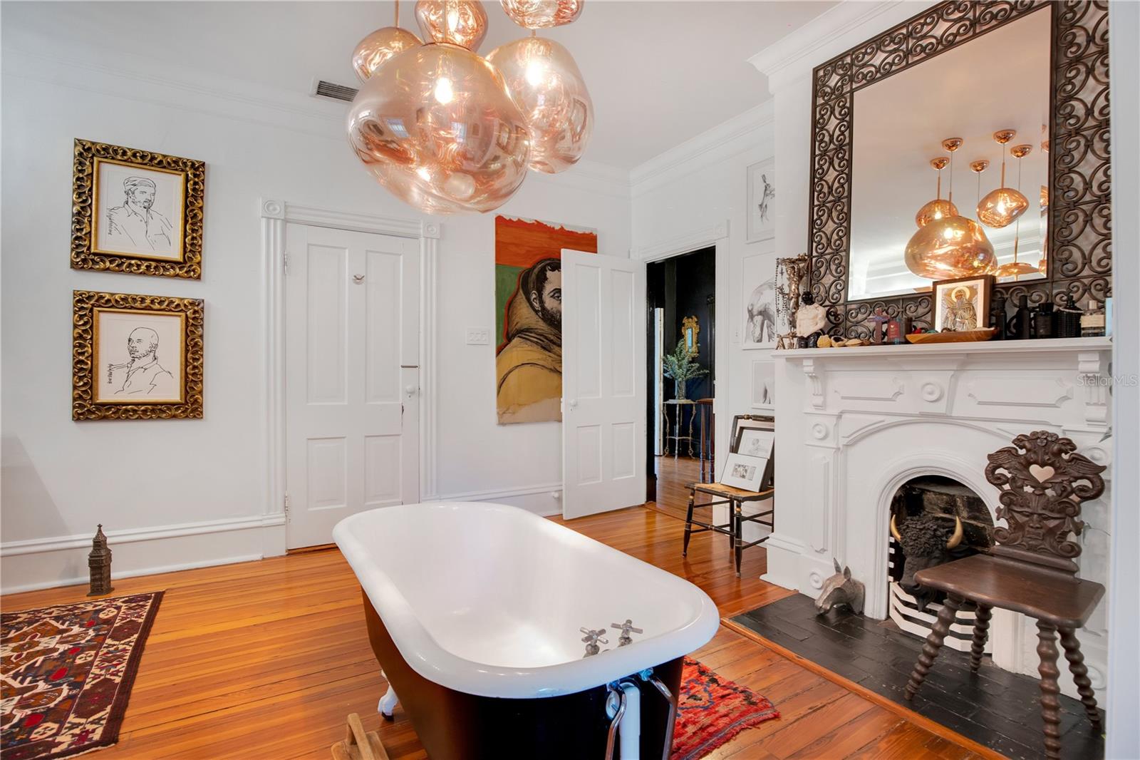 Image 66 of 92 For 614 Lake Avenue