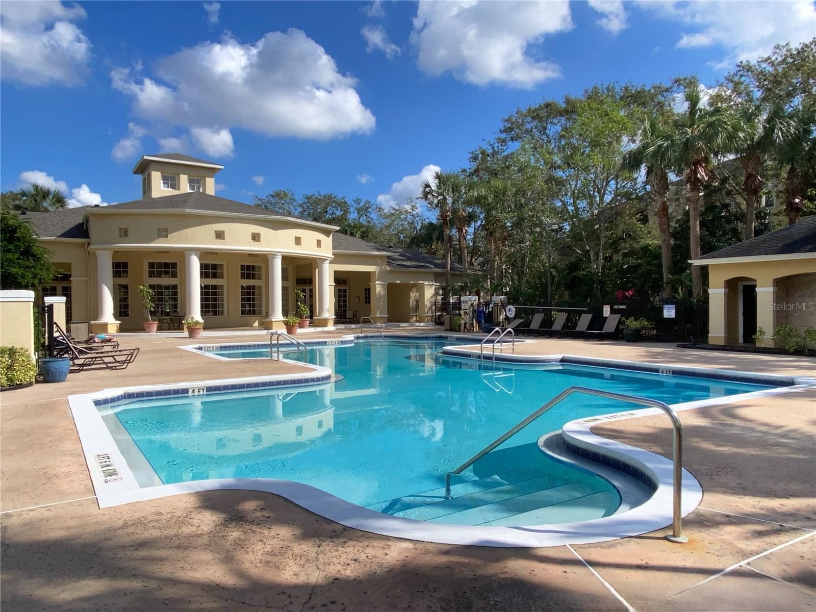 Image 15 of 19 For 2532 Robert Trent Jones Drive 1520