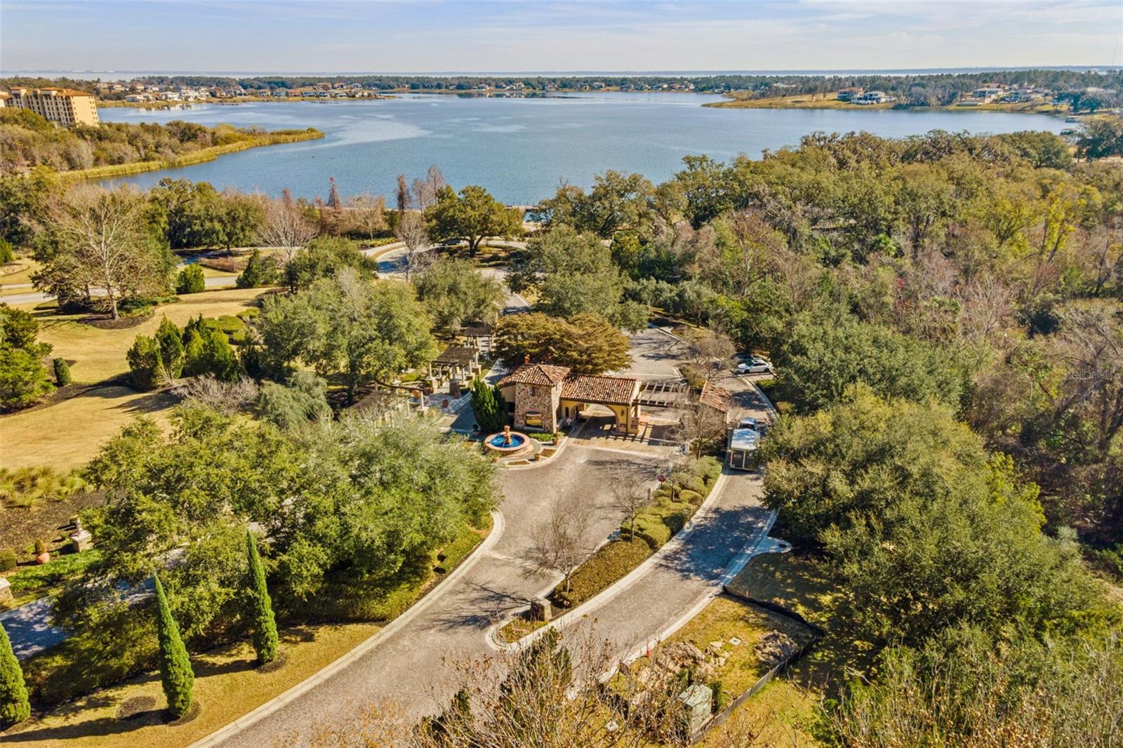 Image 10 of 17 For 15938 Vetta Drive