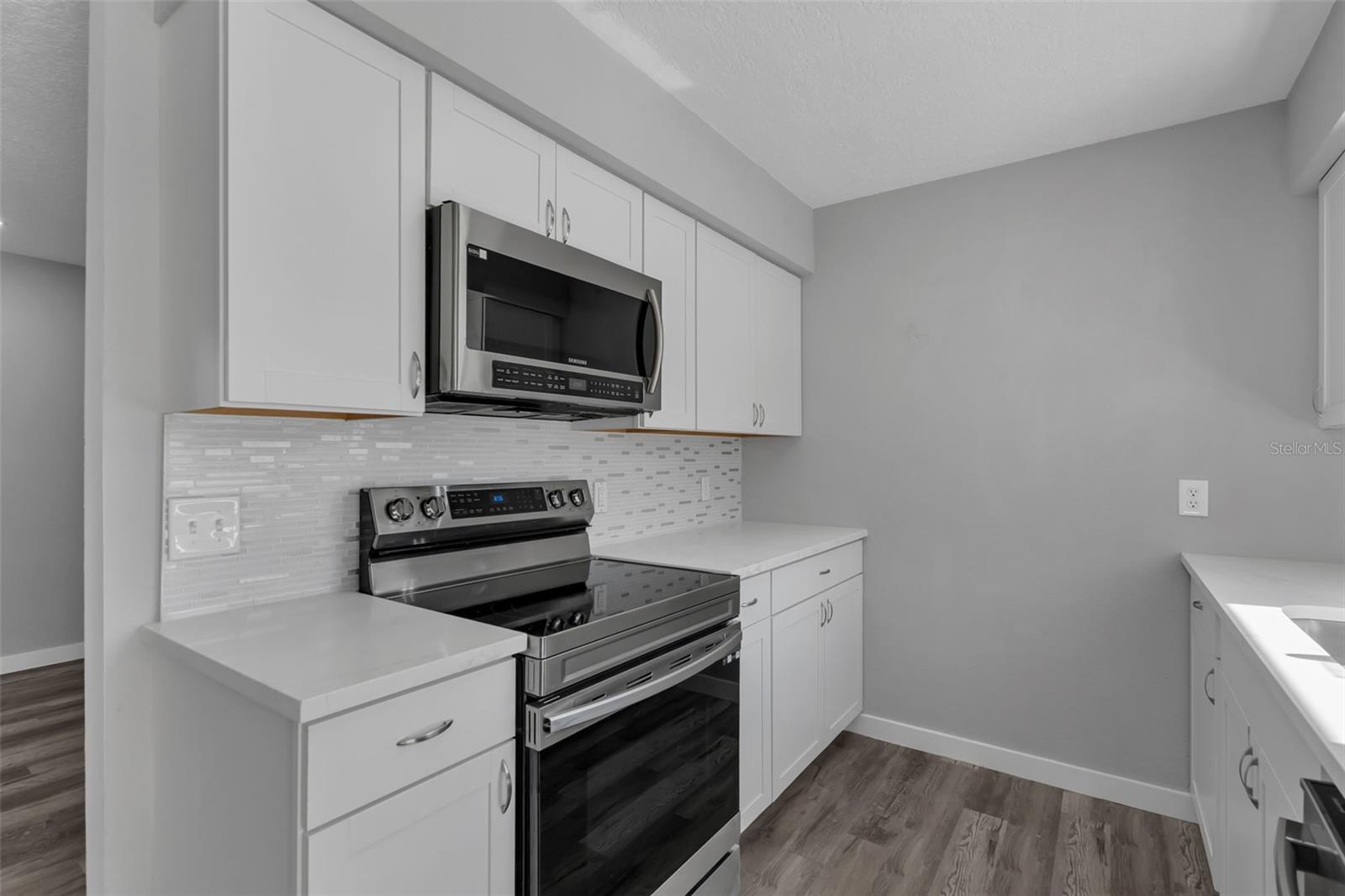 Image 10 of 43 For 5674 Altec Court