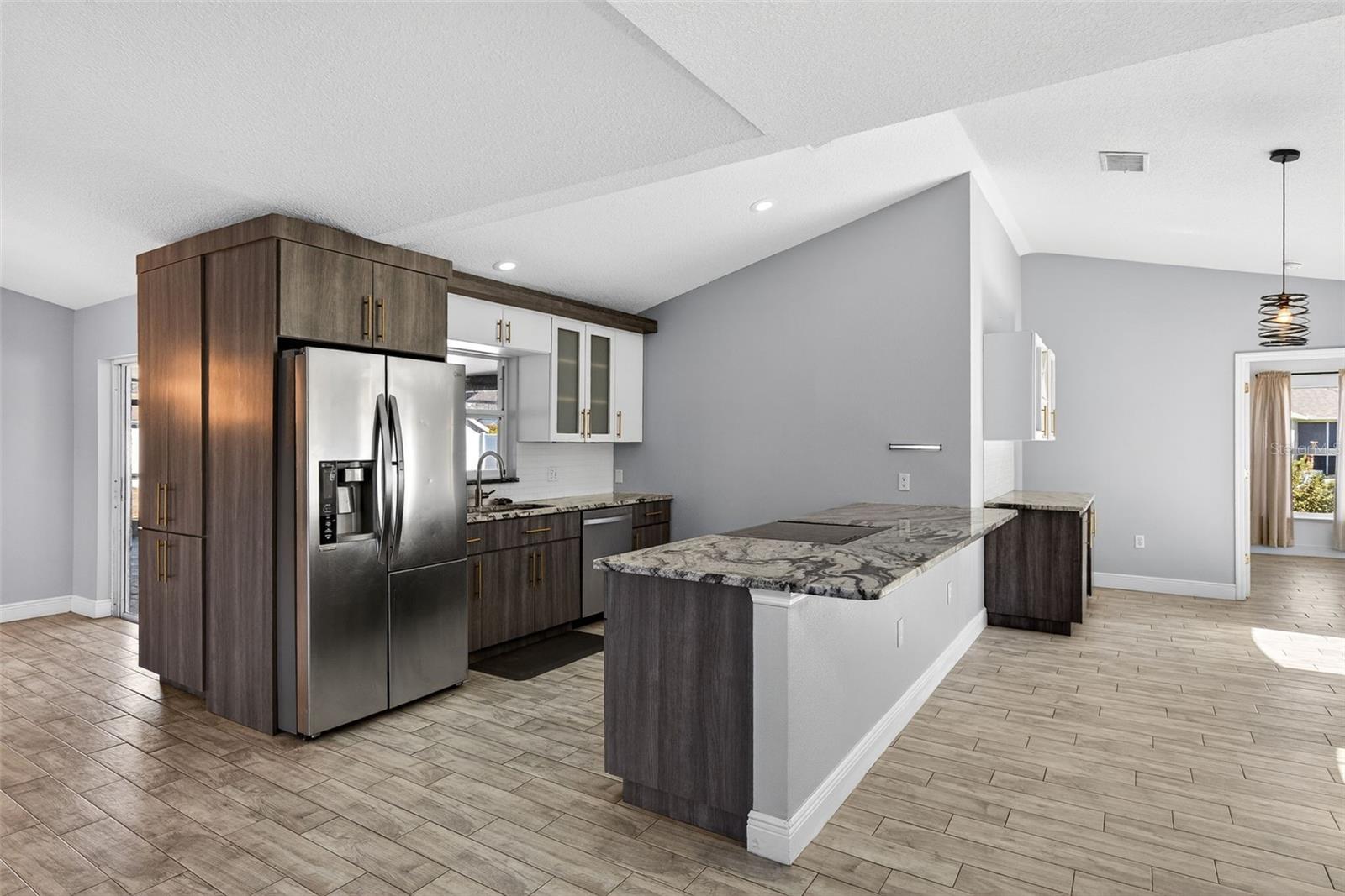 Image 10 of 33 For 3189 Windmill Point Boulevard