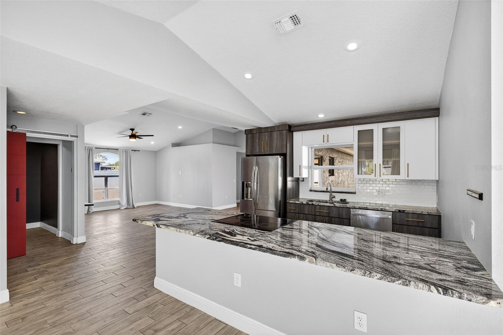 Image 11 of 33 For 3189 Windmill Point Boulevard