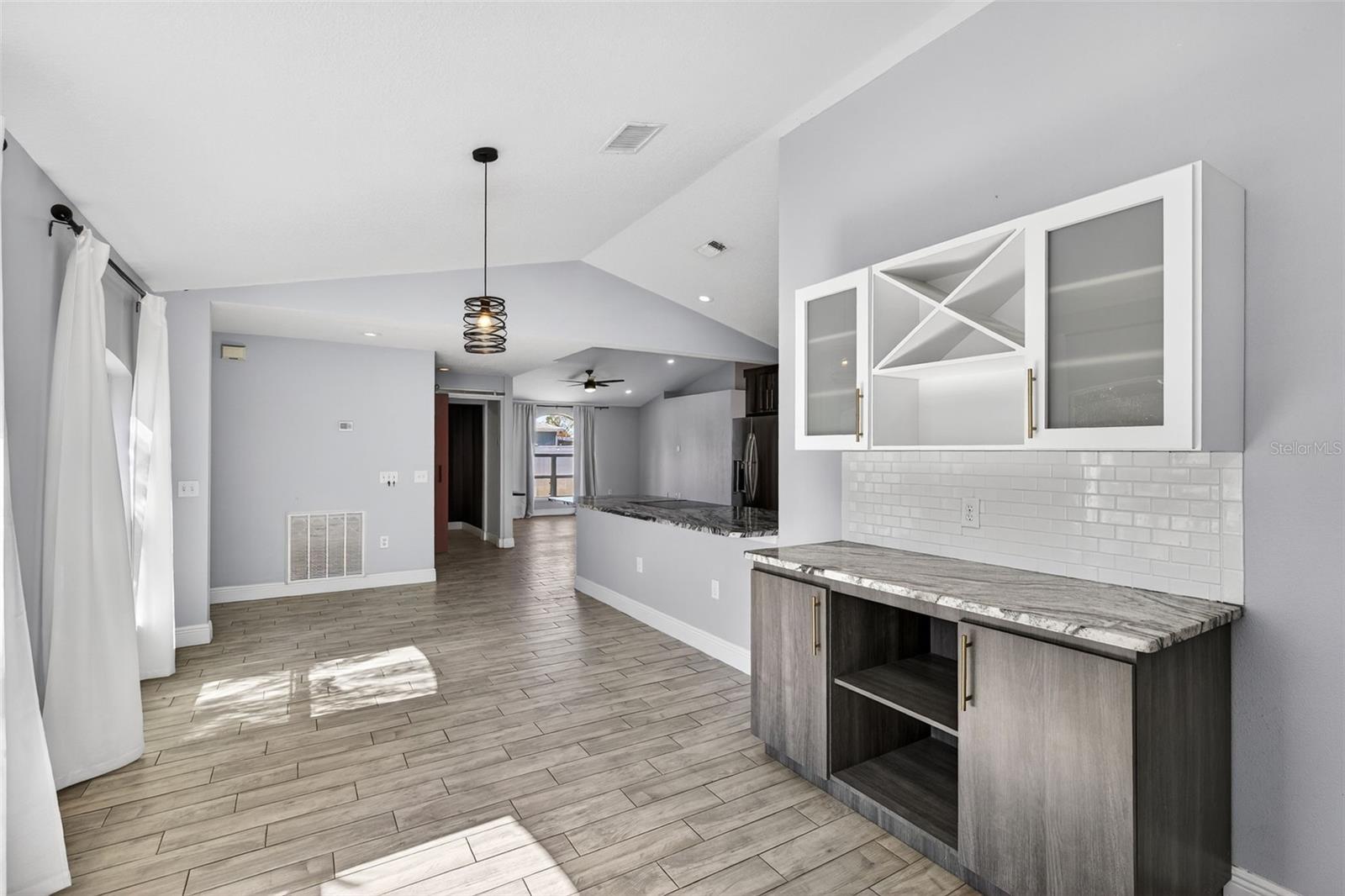 Image 8 of 33 For 3189 Windmill Point Boulevard