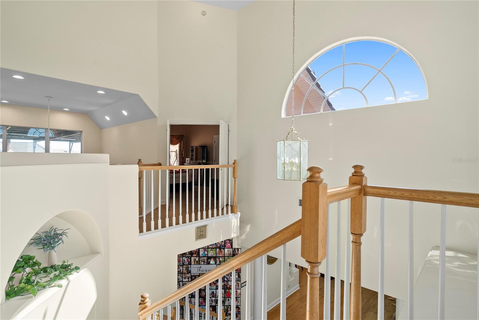 Image 21 of 50 For 16727 Royal Palm Drive