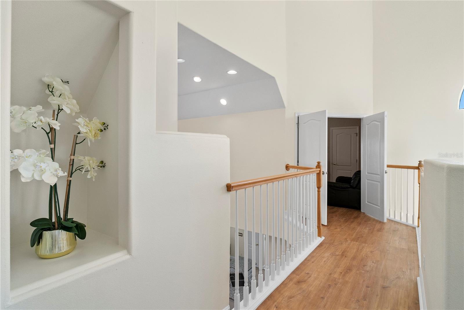 Image 22 of 50 For 16727 Royal Palm Drive