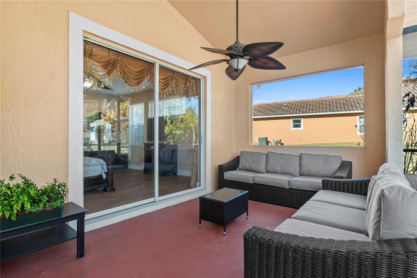 Image 40 of 50 For 16727 Royal Palm Drive