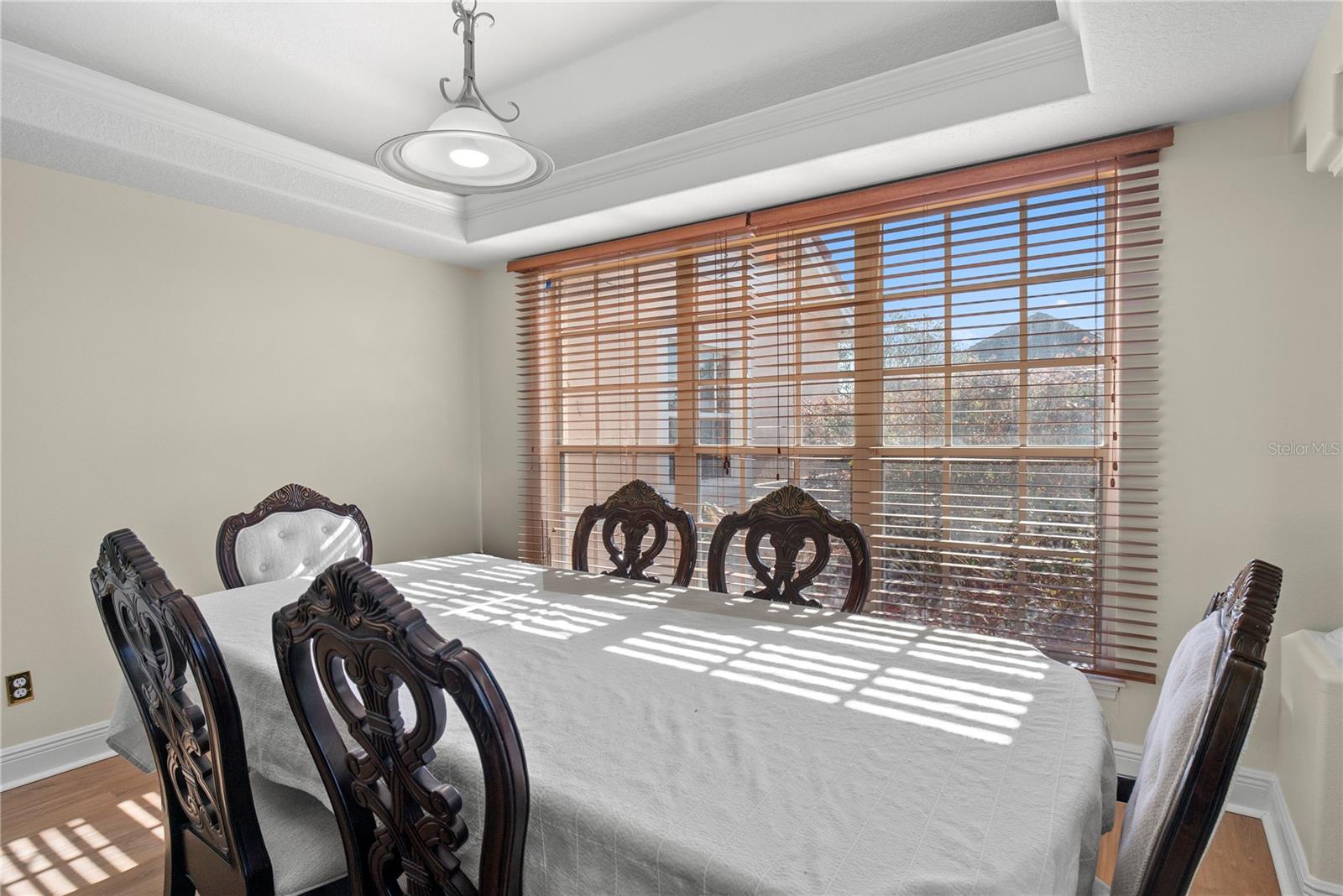 Image 6 of 50 For 16727 Royal Palm Drive