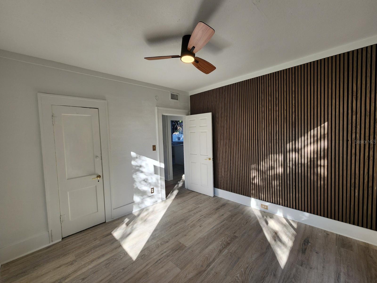 Image 14 of 36 For 1311 11th Avenue S