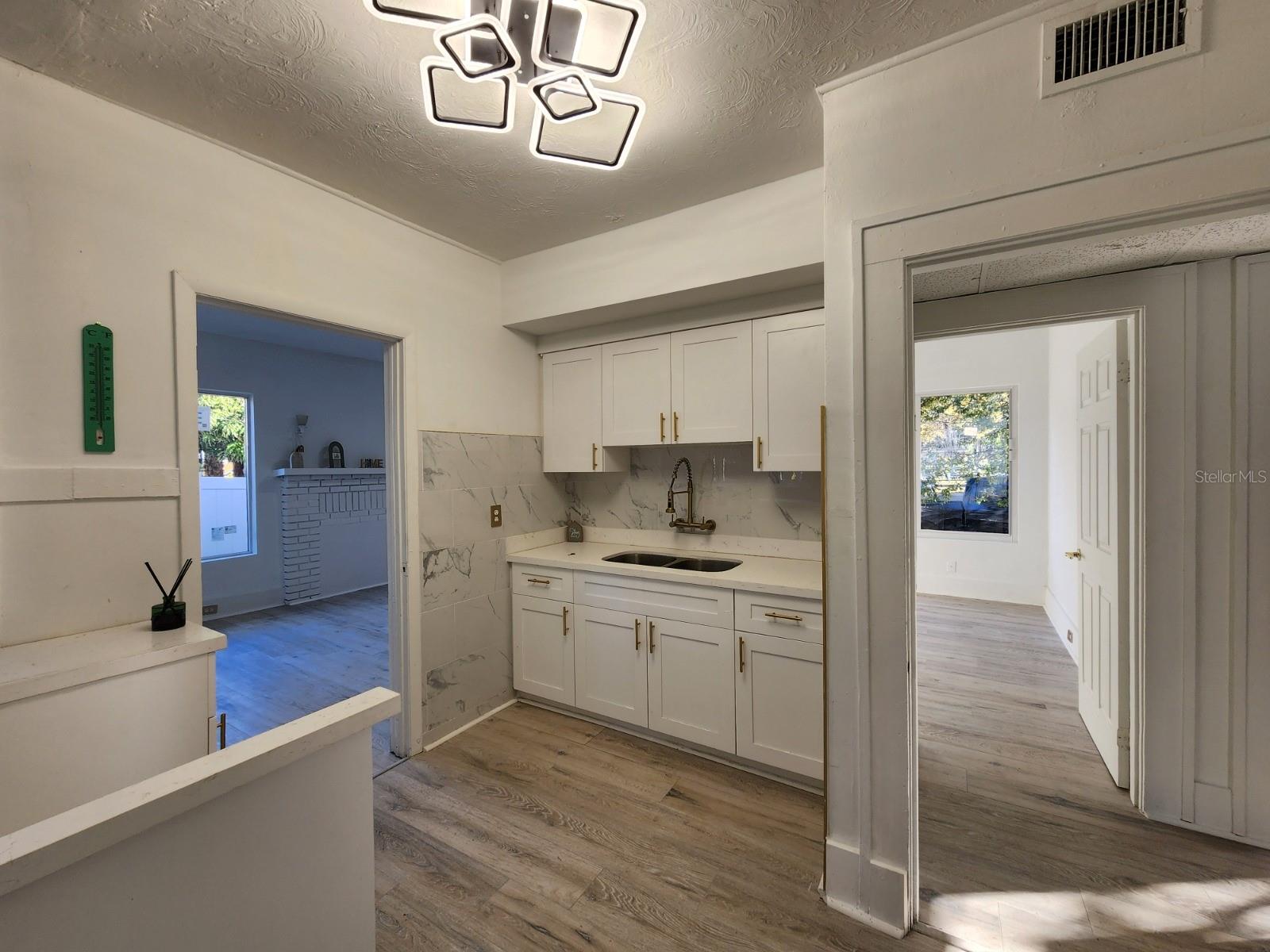 Image 28 of 36 For 1311 11th Avenue S