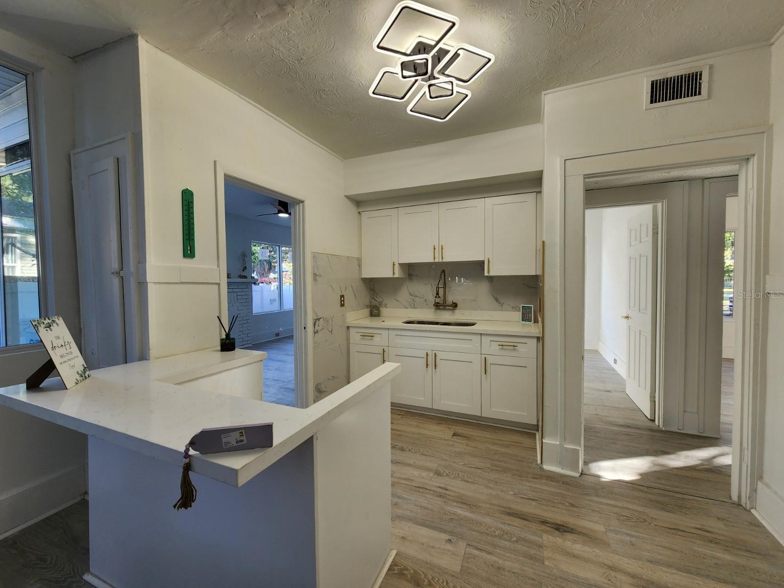 Image 29 of 36 For 1311 11th Avenue S