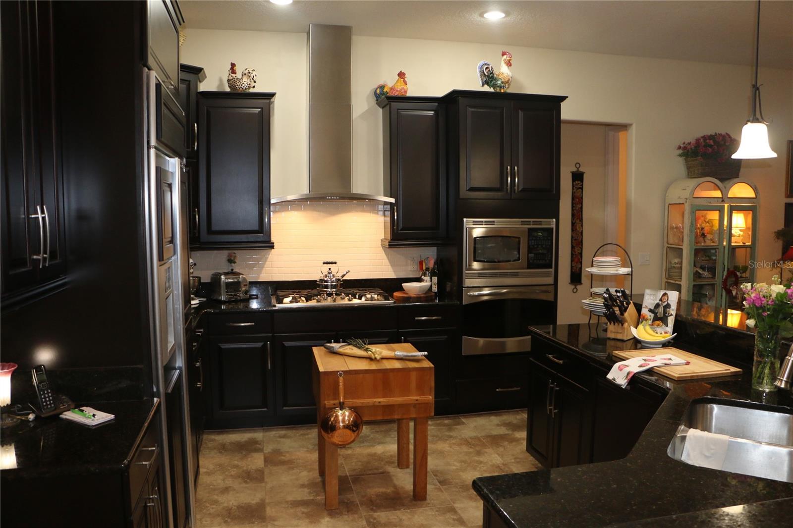 Image 13 of 53 For 25447 High Hampton Circle