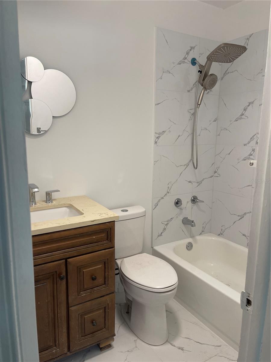 Image 4 of 11 For 20211 28th Court