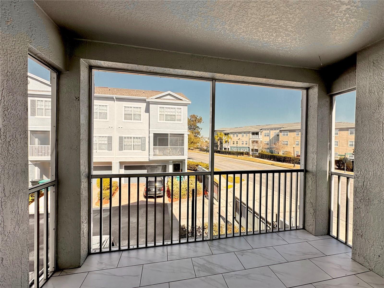 Image 11 of 40 For 2334 Grand Central Parkway 1