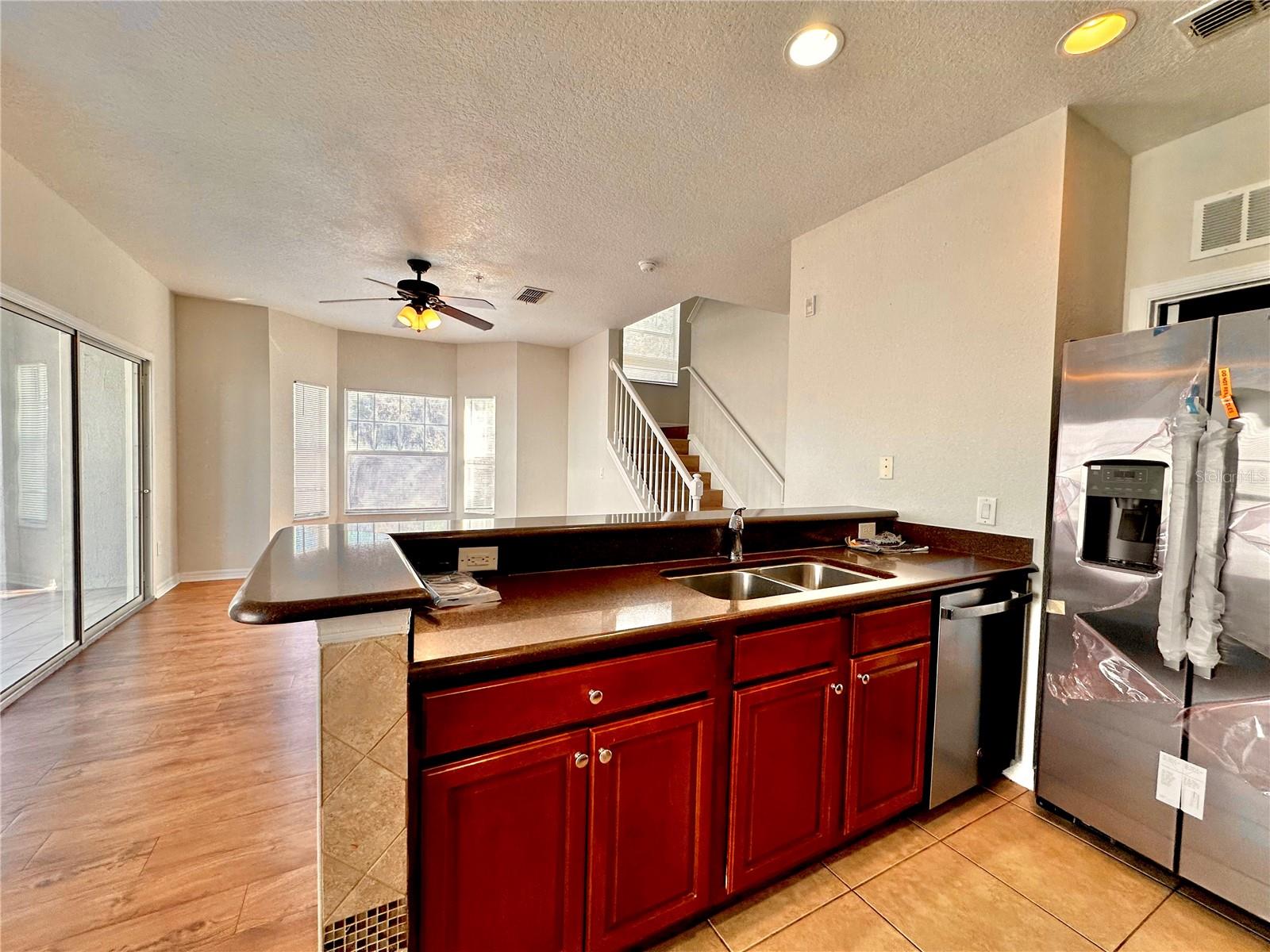 Image 14 of 40 For 2334 Grand Central Parkway 1