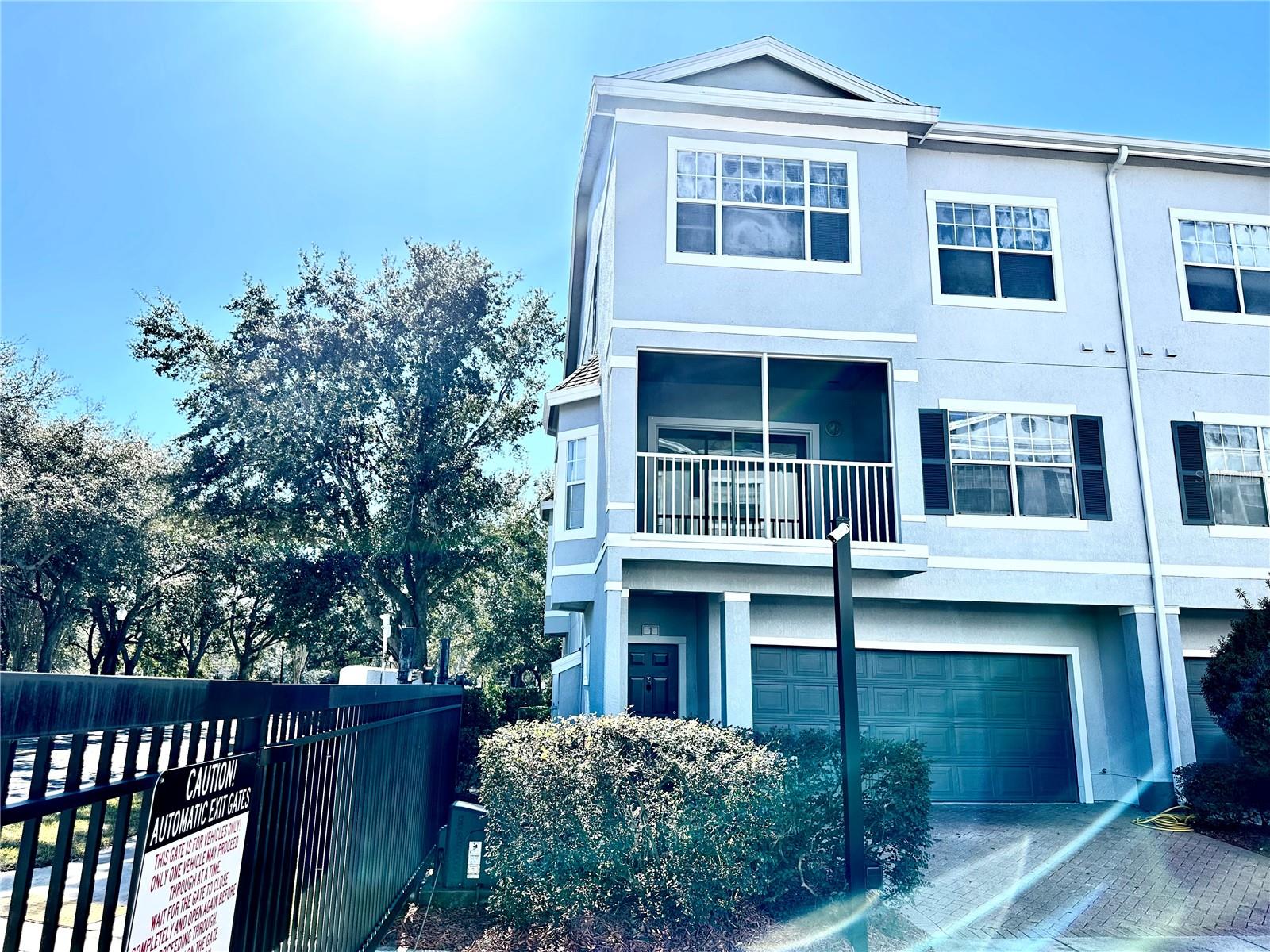 Image 3 of 40 For 2334 Grand Central Parkway 1