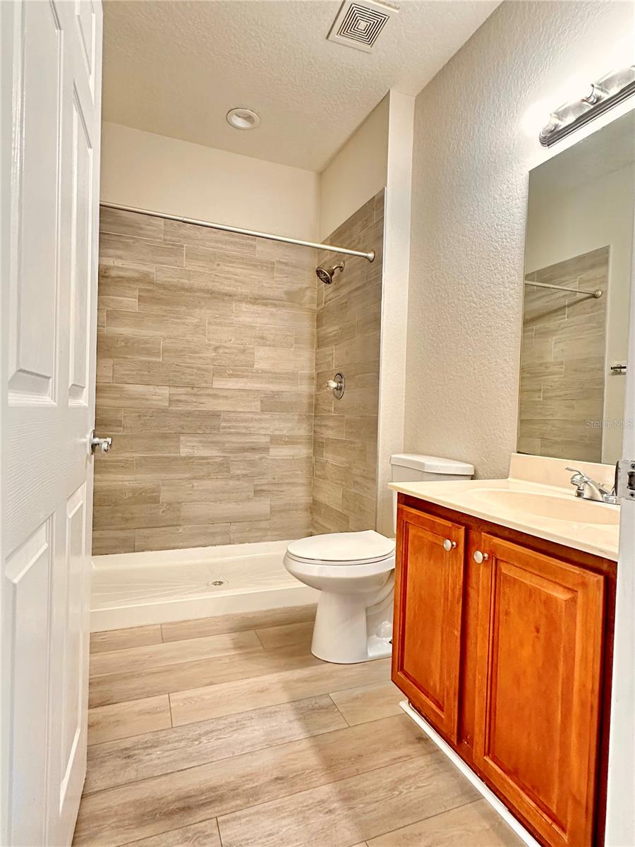 Image 31 of 40 For 2334 Grand Central Parkway 1