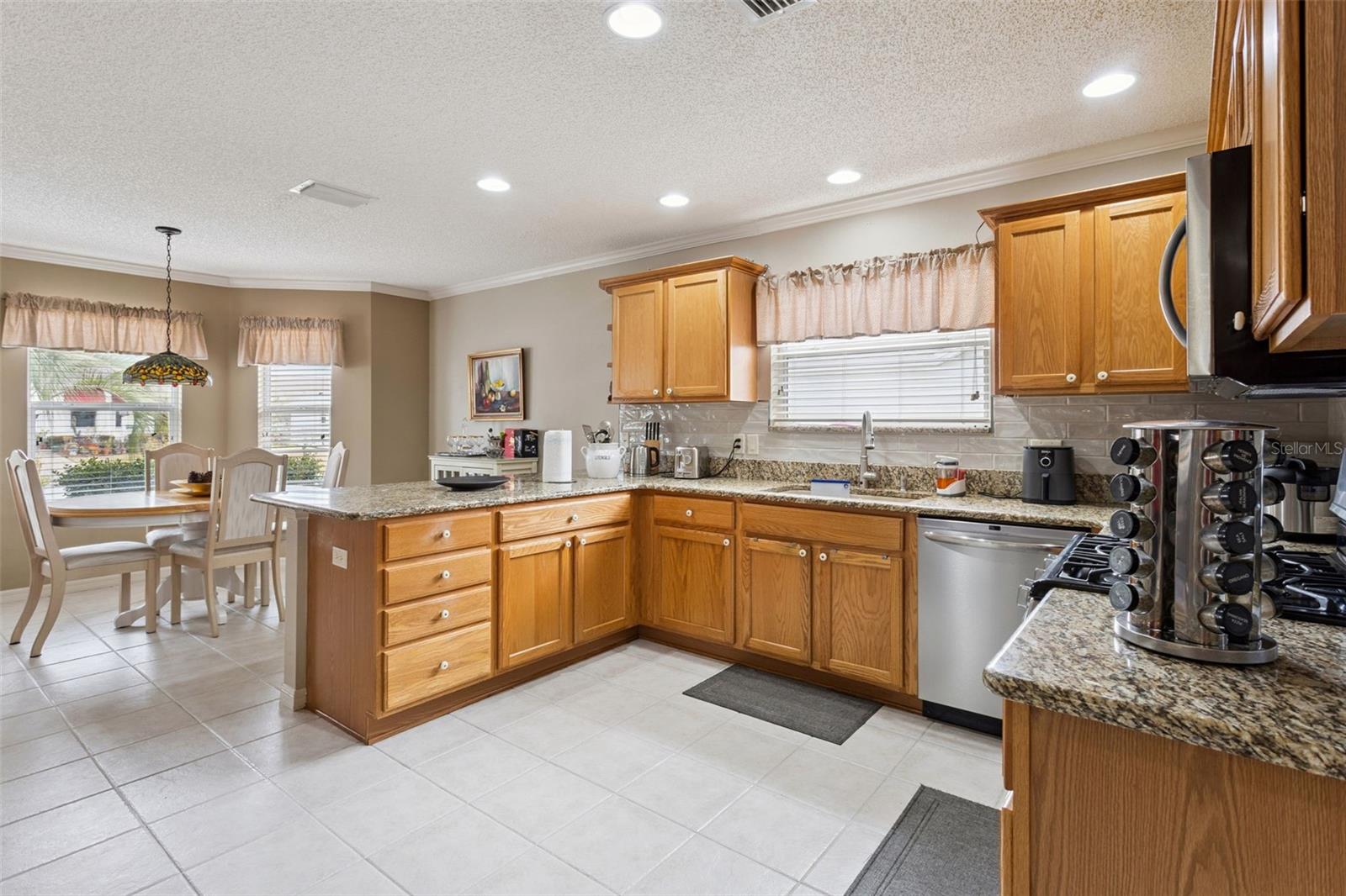 Image 15 of 37 For 16672 78th Live Oak Avenue