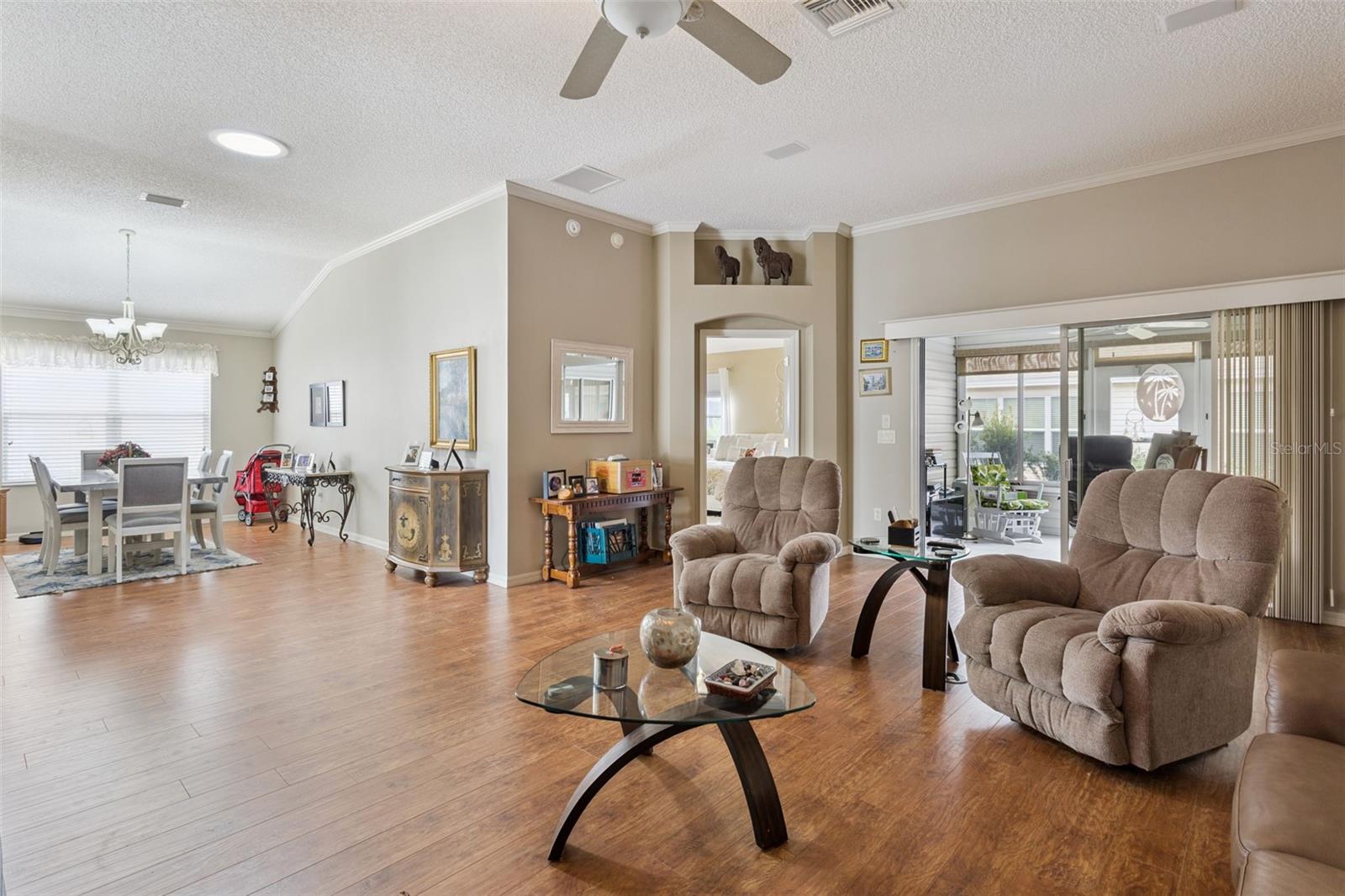 Image 8 of 37 For 16672 78th Live Oak Avenue