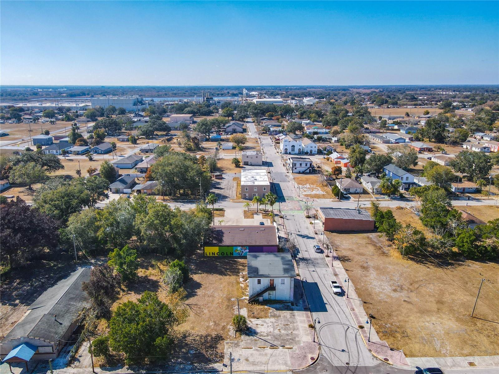 Image 9 of 10 For 215 Lincoln Avenue