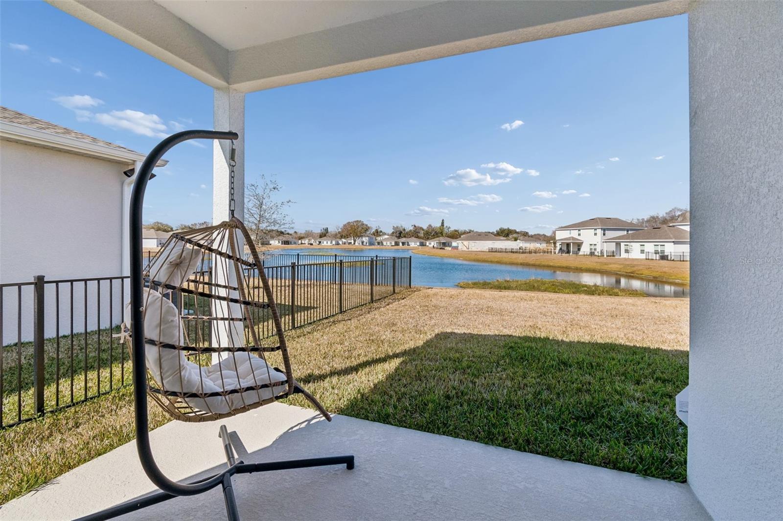 Image 23 of 28 For 2823 Landing Drive