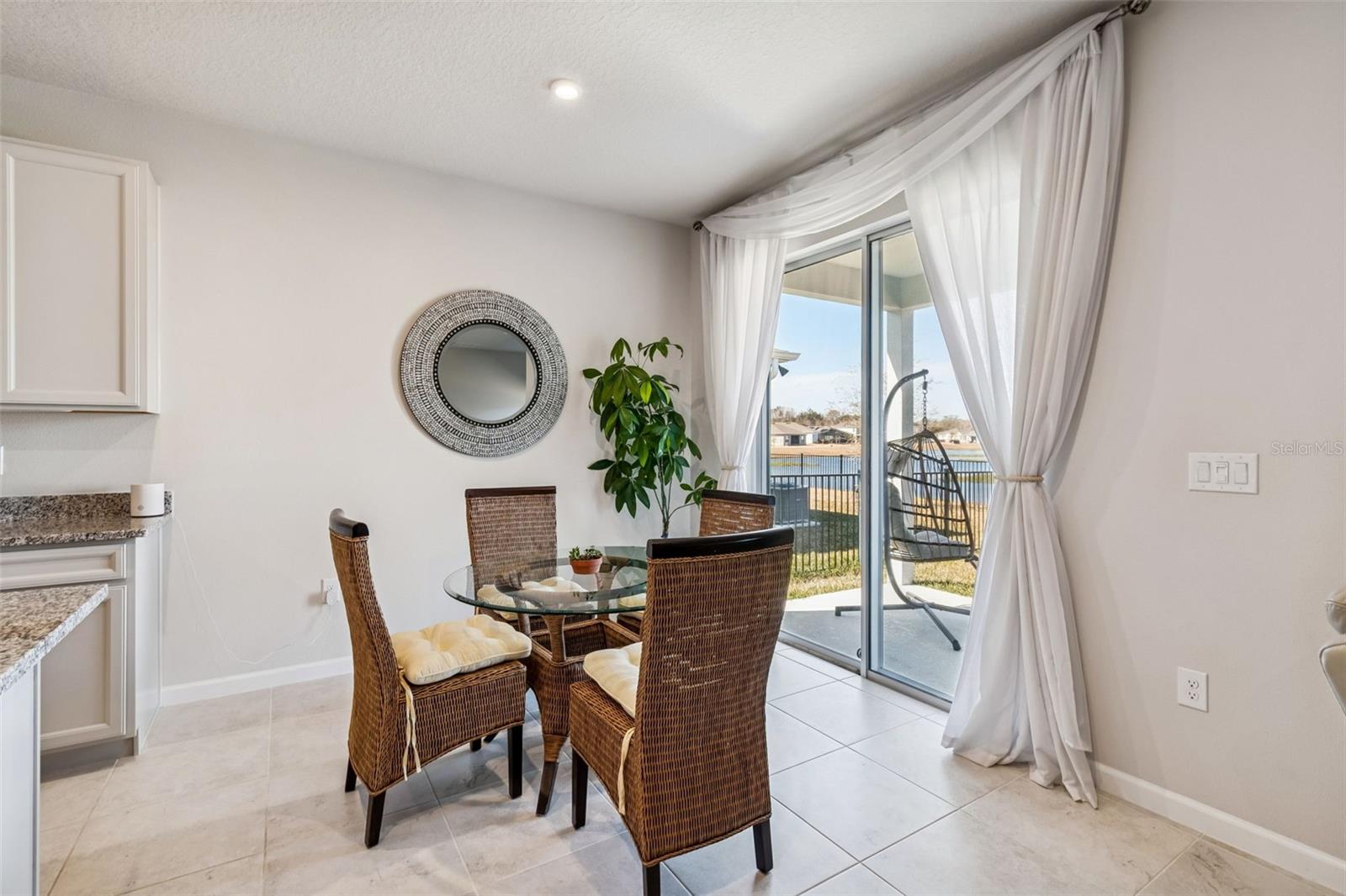 Image 6 of 28 For 2823 Landing Drive