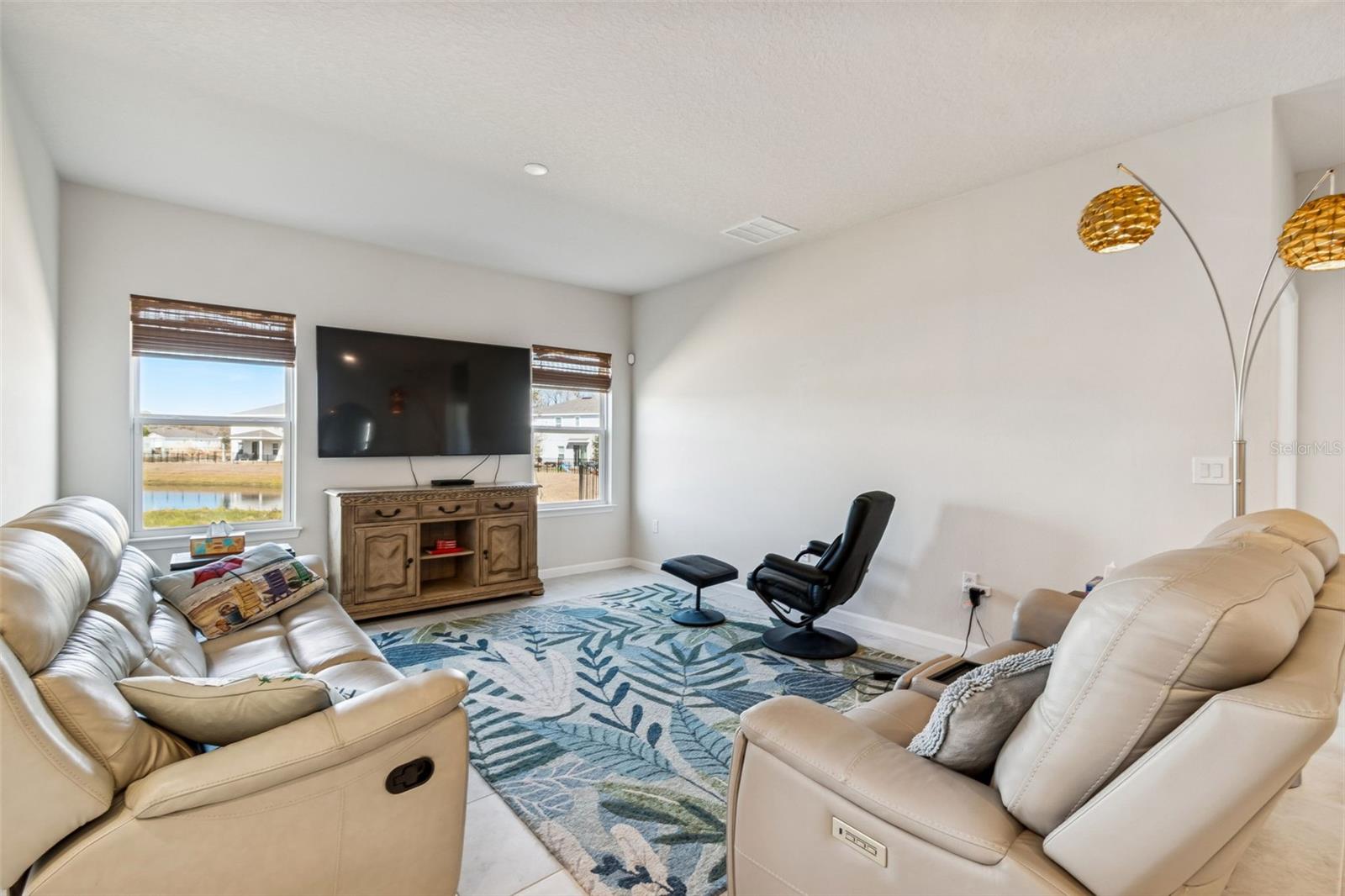 Image 7 of 28 For 2823 Landing Drive