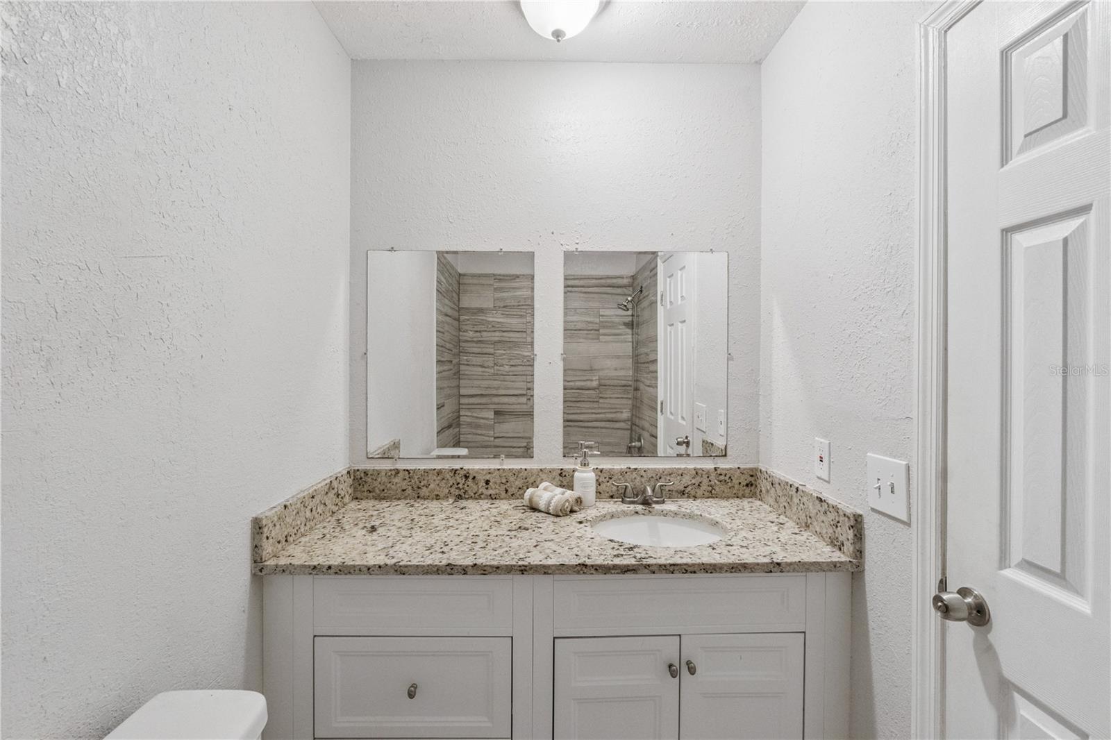 Image 19 of 32 For 214 Majors Lane A