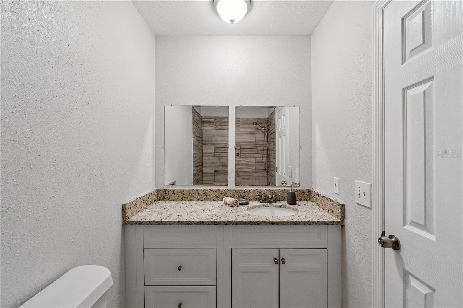 Image 25 of 32 For 214 Majors Lane A