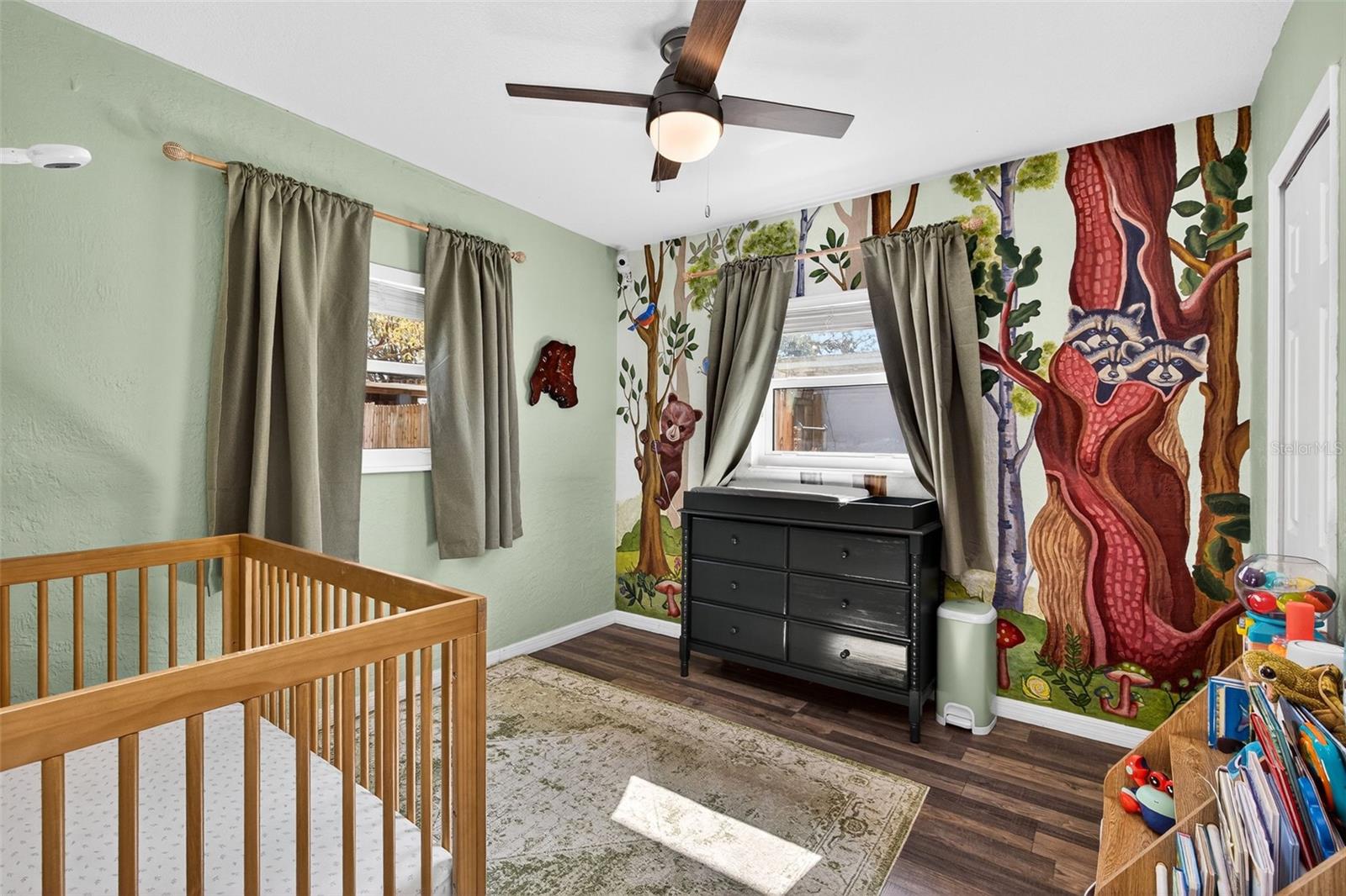 Image 12 of 27 For 1943 Cloverlawn Avenue