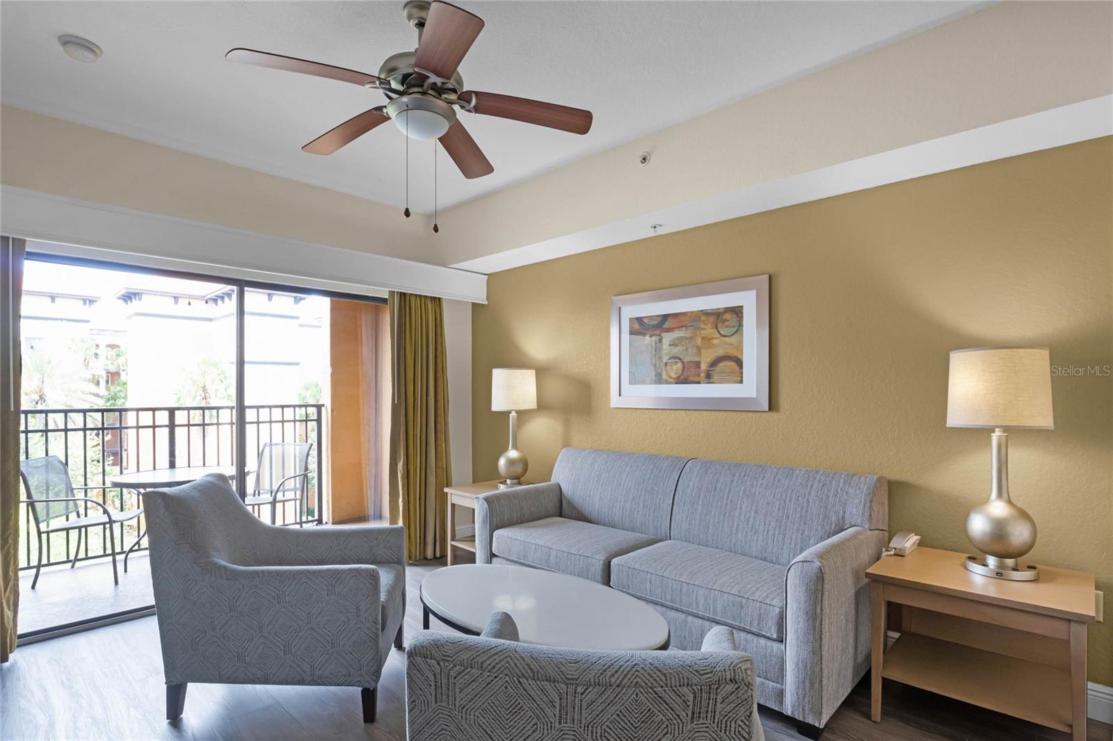 Image 15 of 36 For 12544 Floridays Resort Drive 611b