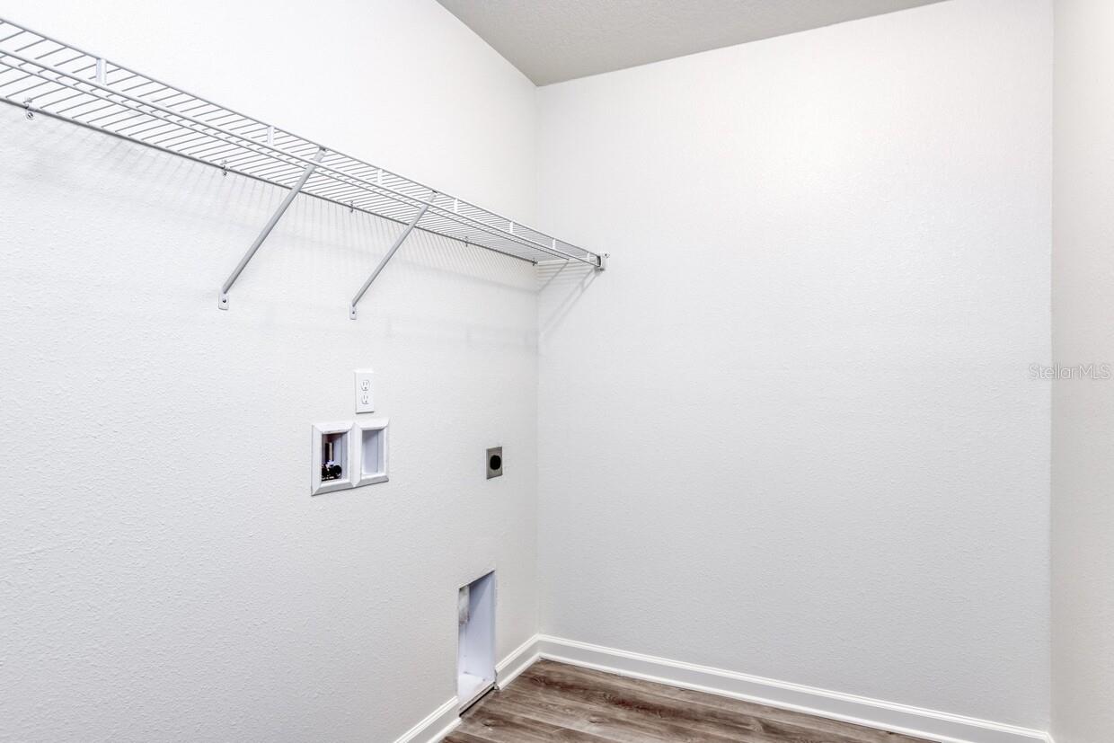 Image 15 of 22 For 4840 Kenneth Street