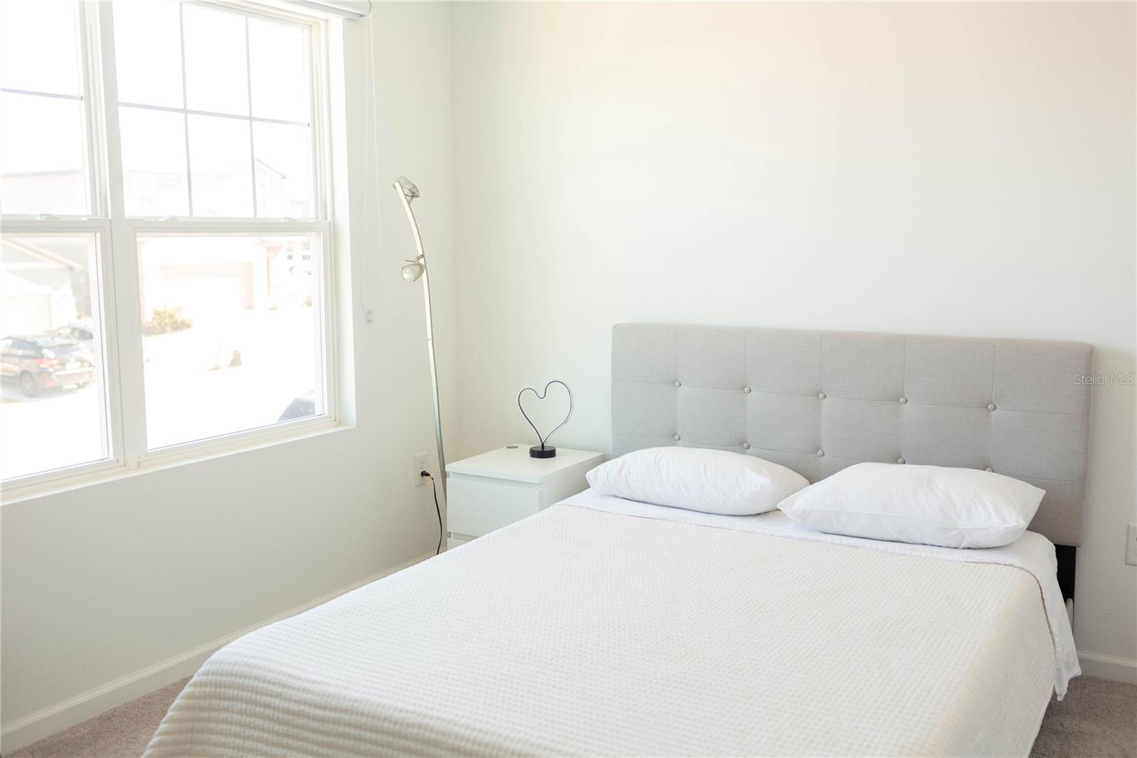 Image 14 of 19 For 2015 Hemingway Circle