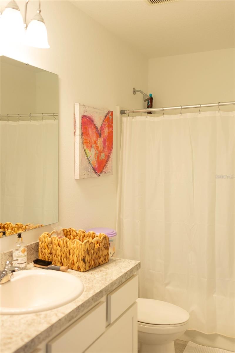 Image 15 of 19 For 2015 Hemingway Circle