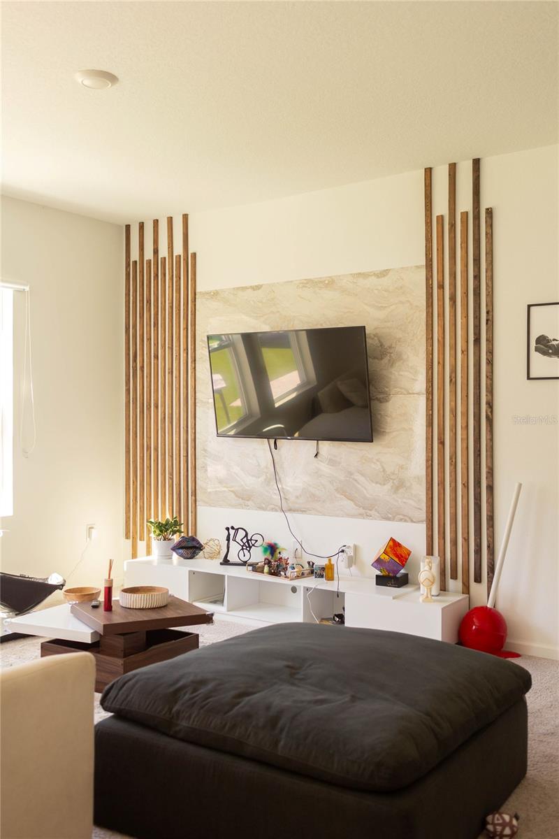 Image 7 of 19 For 2015 Hemingway Circle