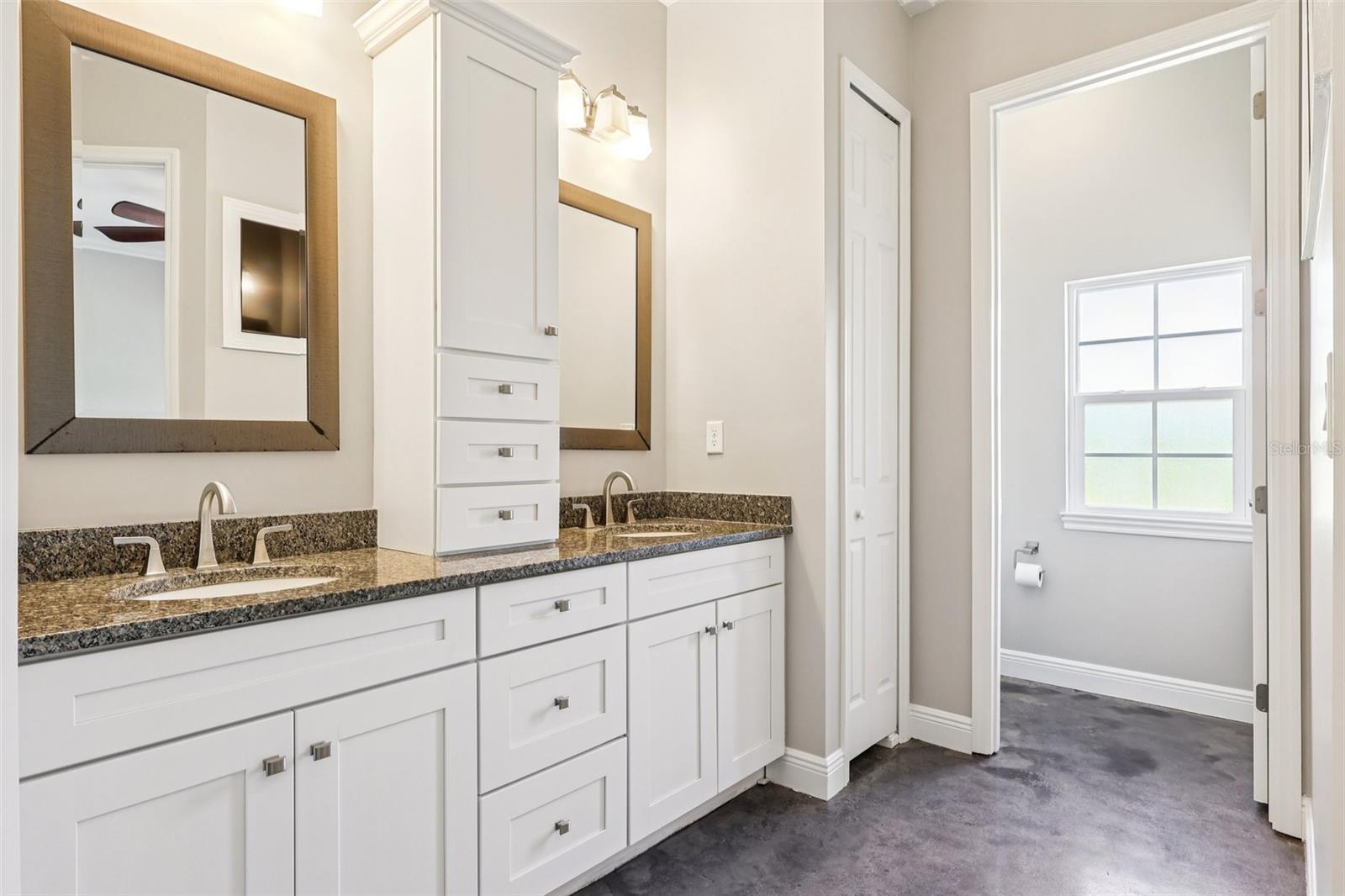 Image 15 of 44 For 2537 Buck Knife Court