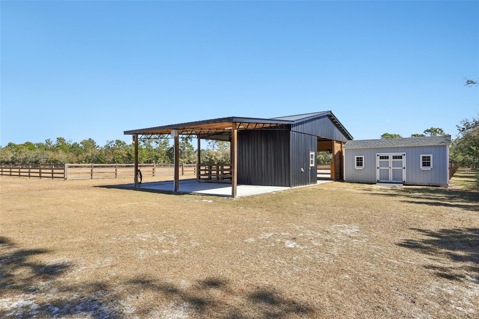 Image 34 of 44 For 2537 Buck Knife Court