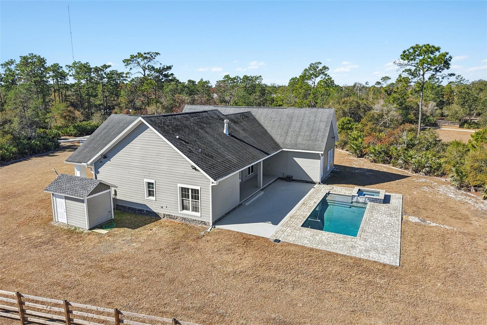 Image 40 of 44 For 2537 Buck Knife Court