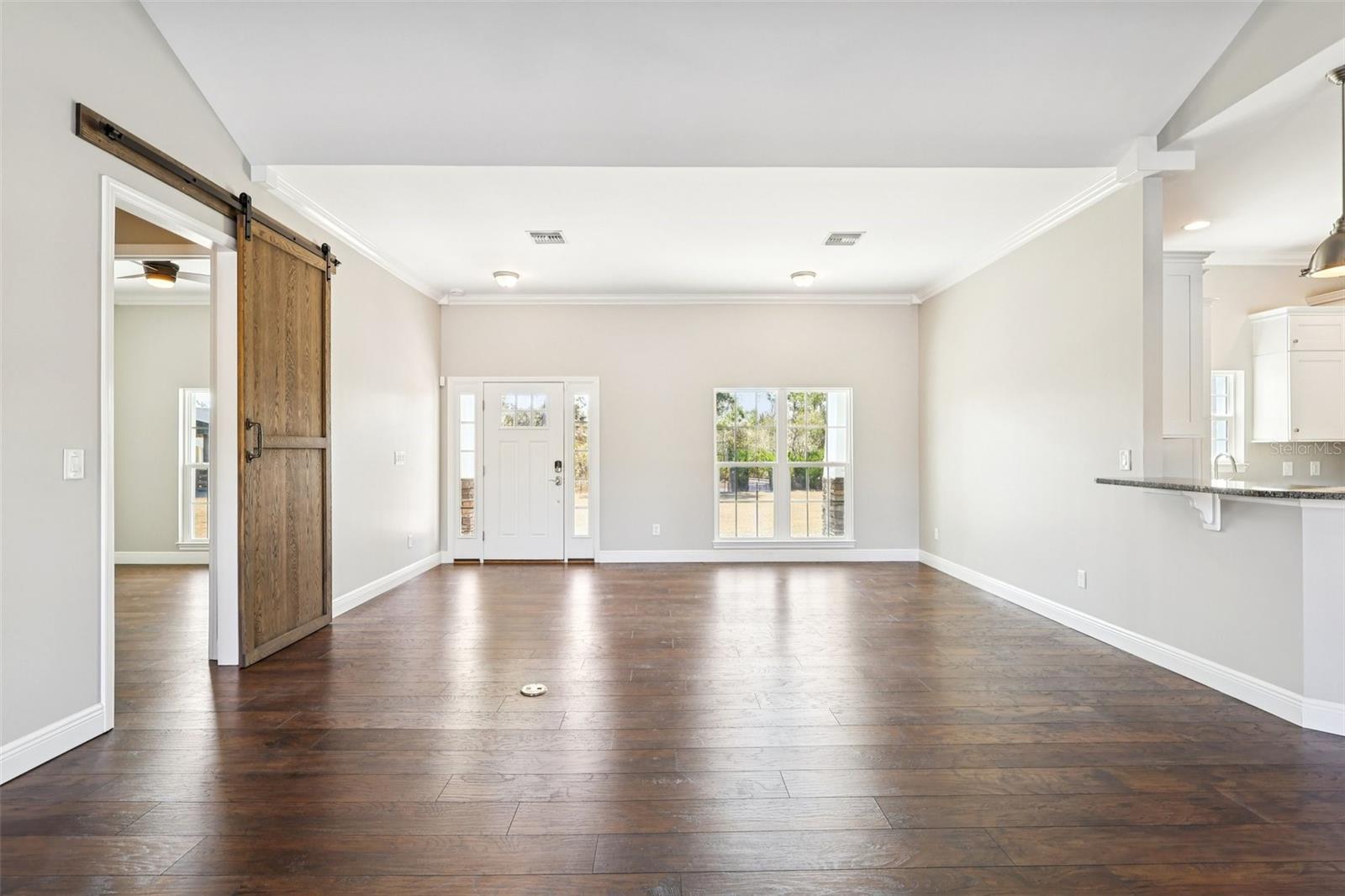 Image 8 of 44 For 2537 Buck Knife Court