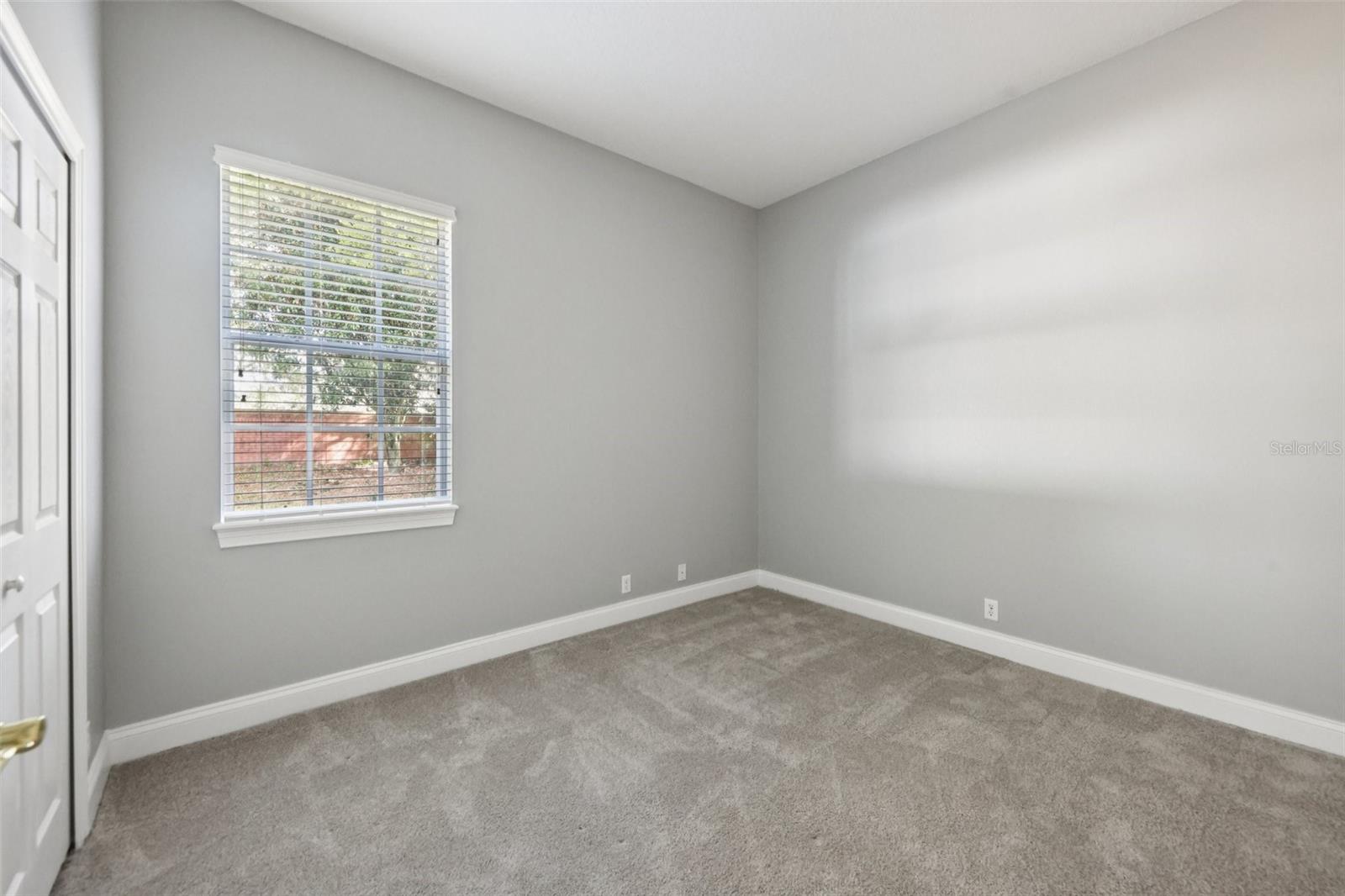 Image 29 of 54 For 11866 Camden Park Drive