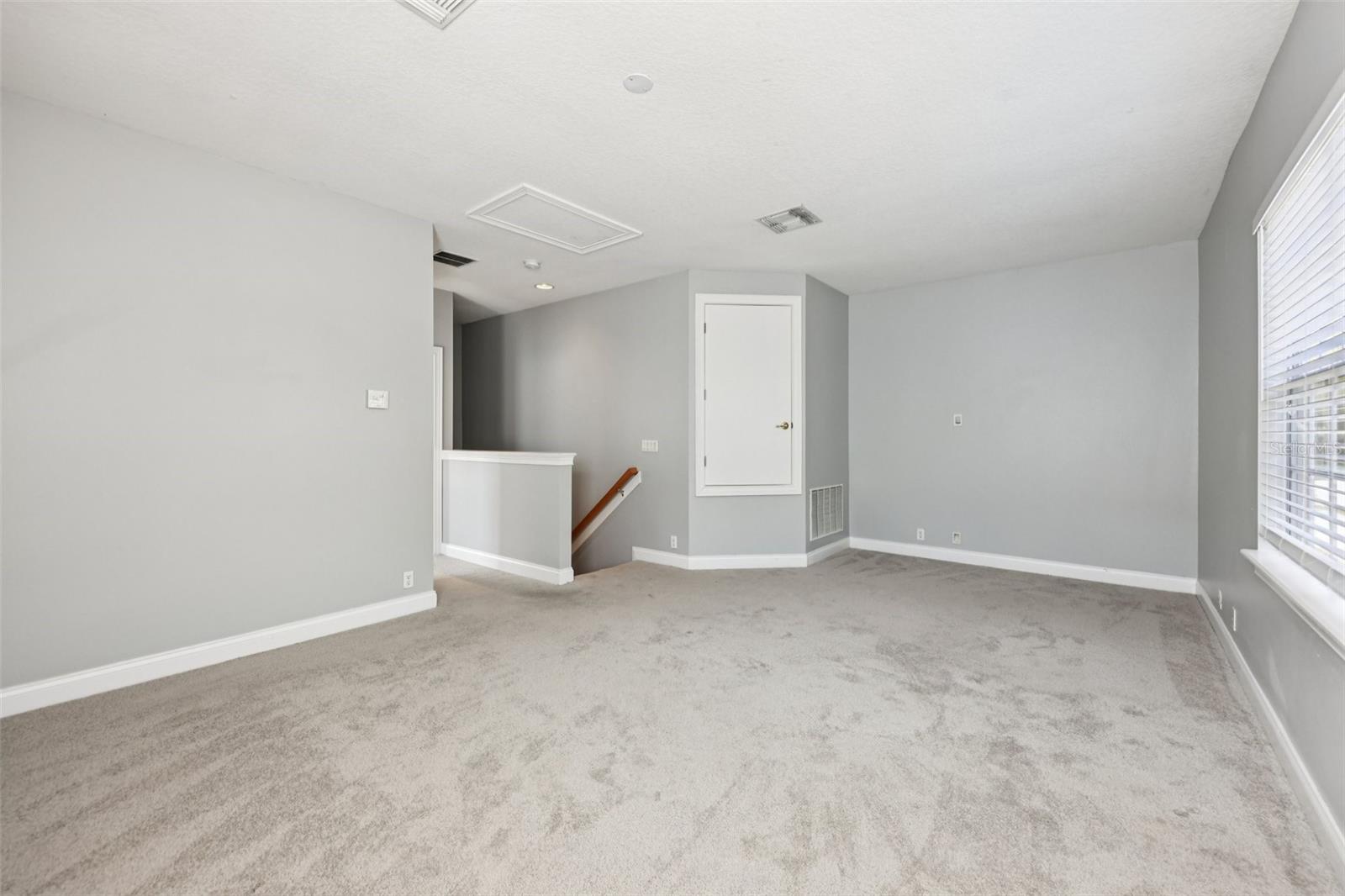 Image 32 of 54 For 11866 Camden Park Drive