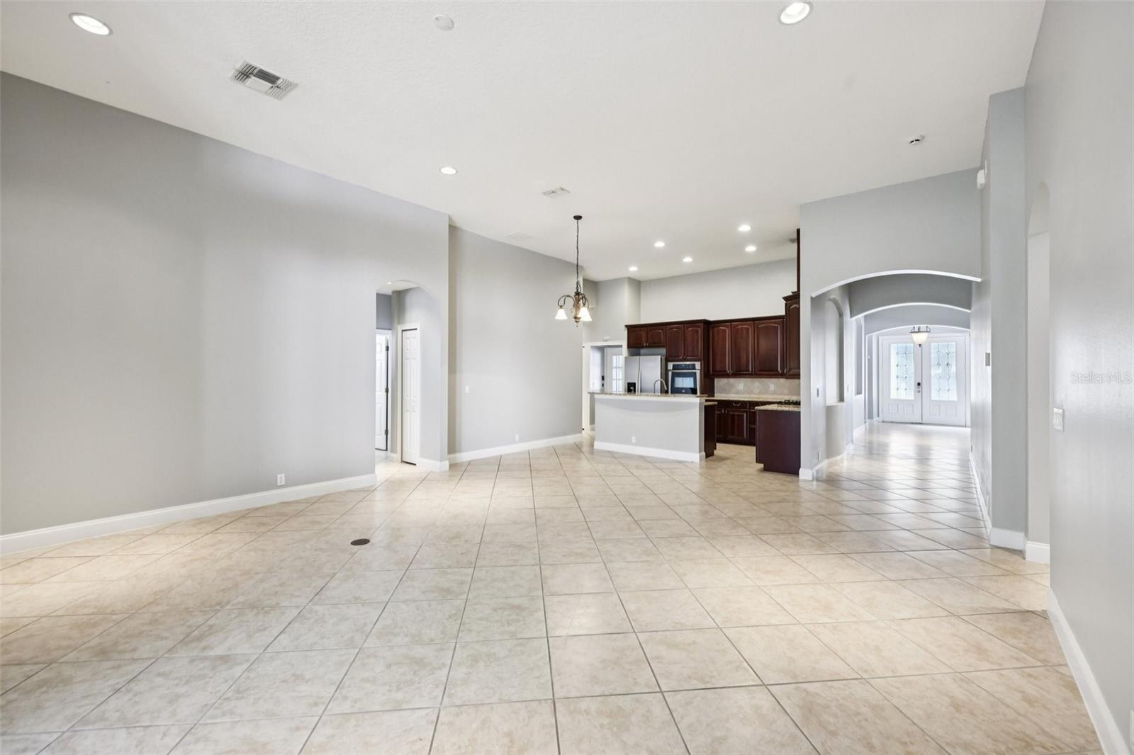 Image 5 of 54 For 11866 Camden Park Drive