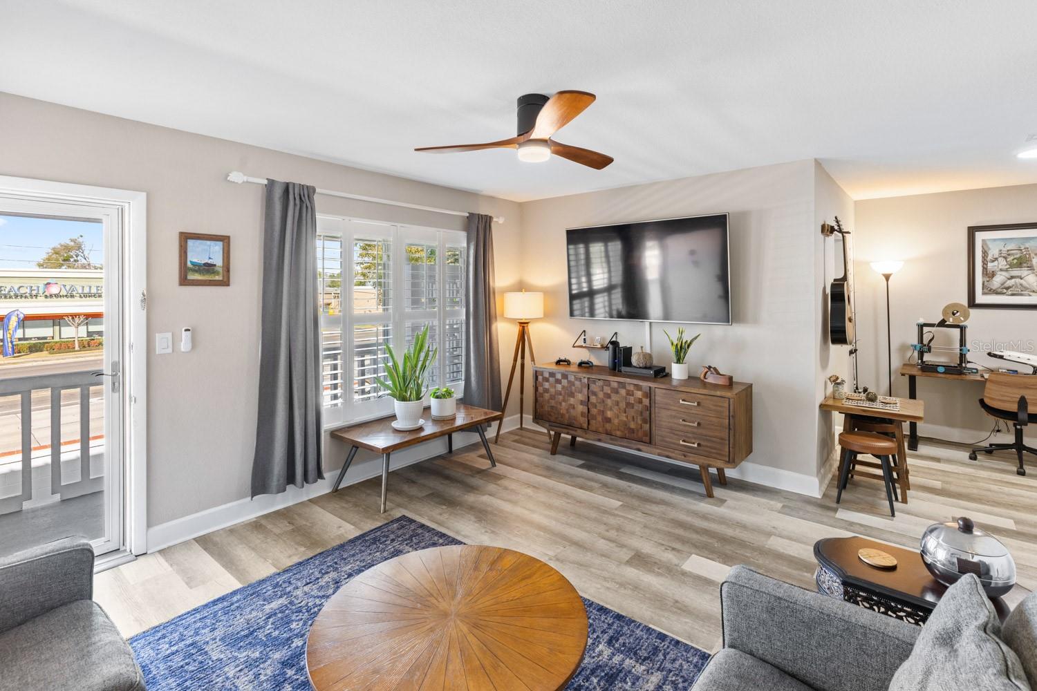 Image 6 of 24 For 1140 Orlando Avenue E13