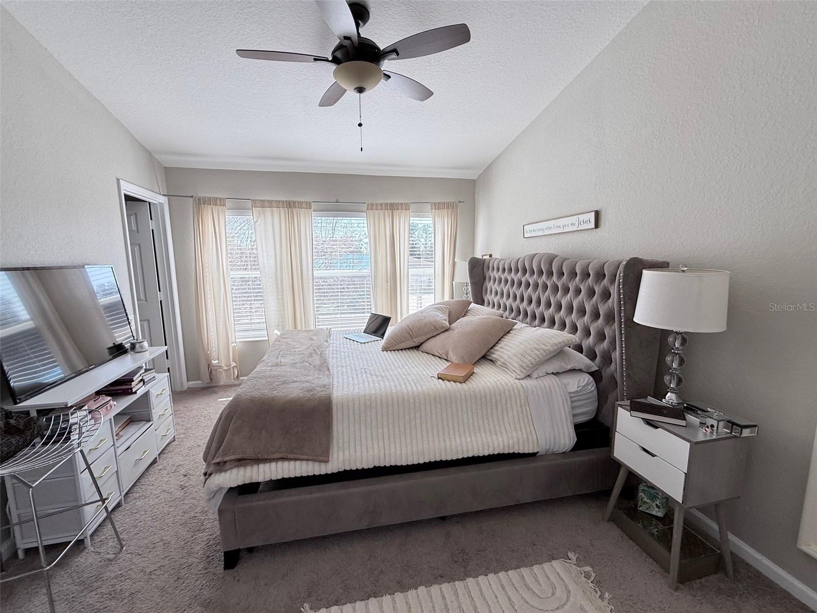 Image 10 of 14 For 7154 Showcase Lane