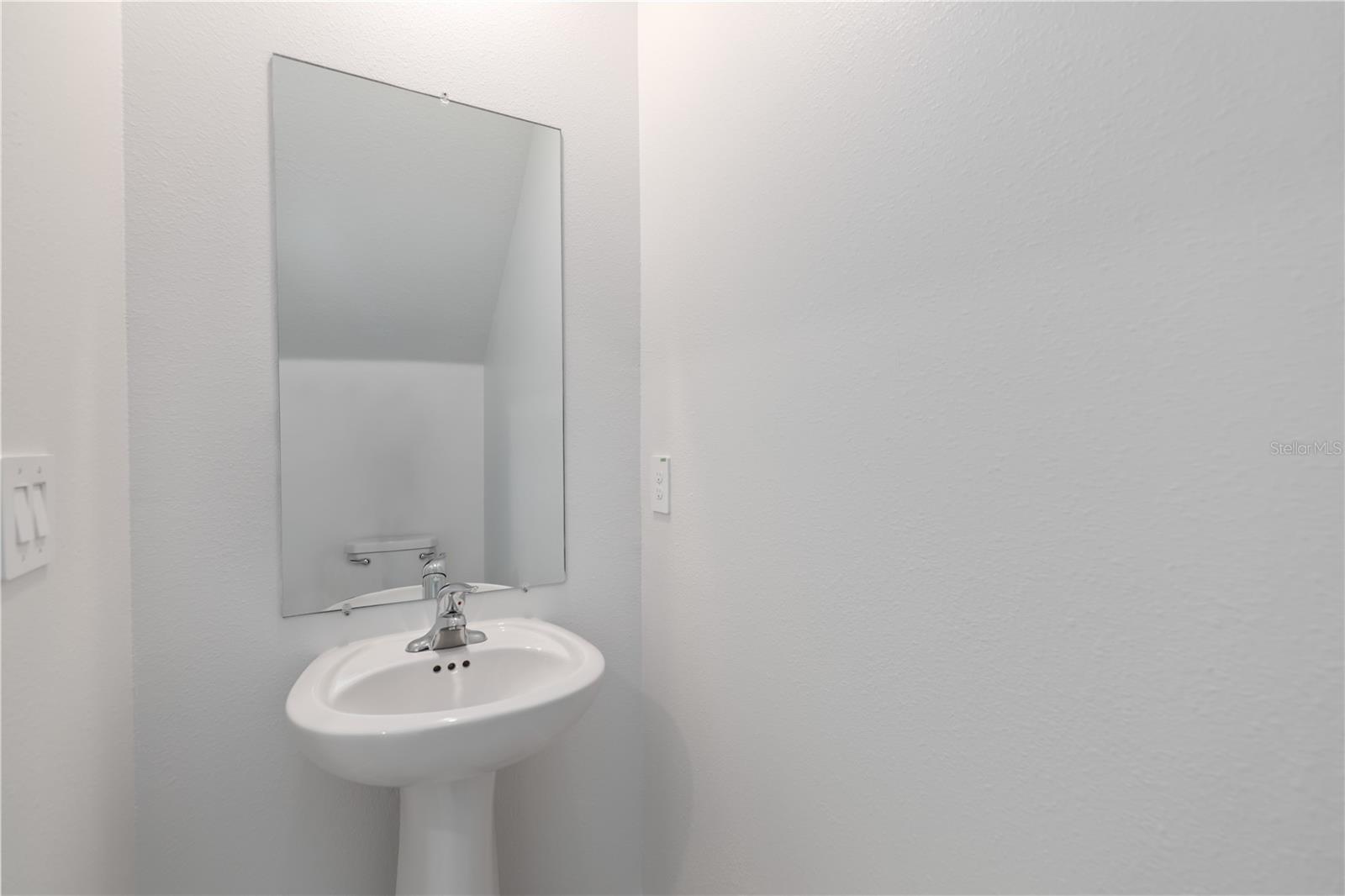 Image 12 of 37 For 13073 Empress Jewel Trail