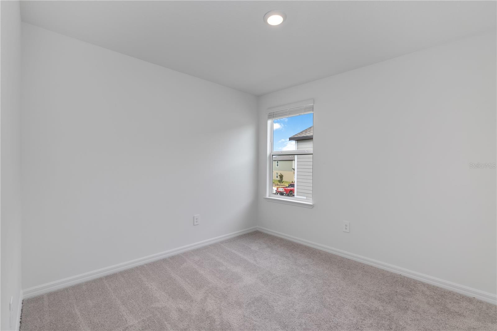 Image 22 of 37 For 13073 Empress Jewel Trail