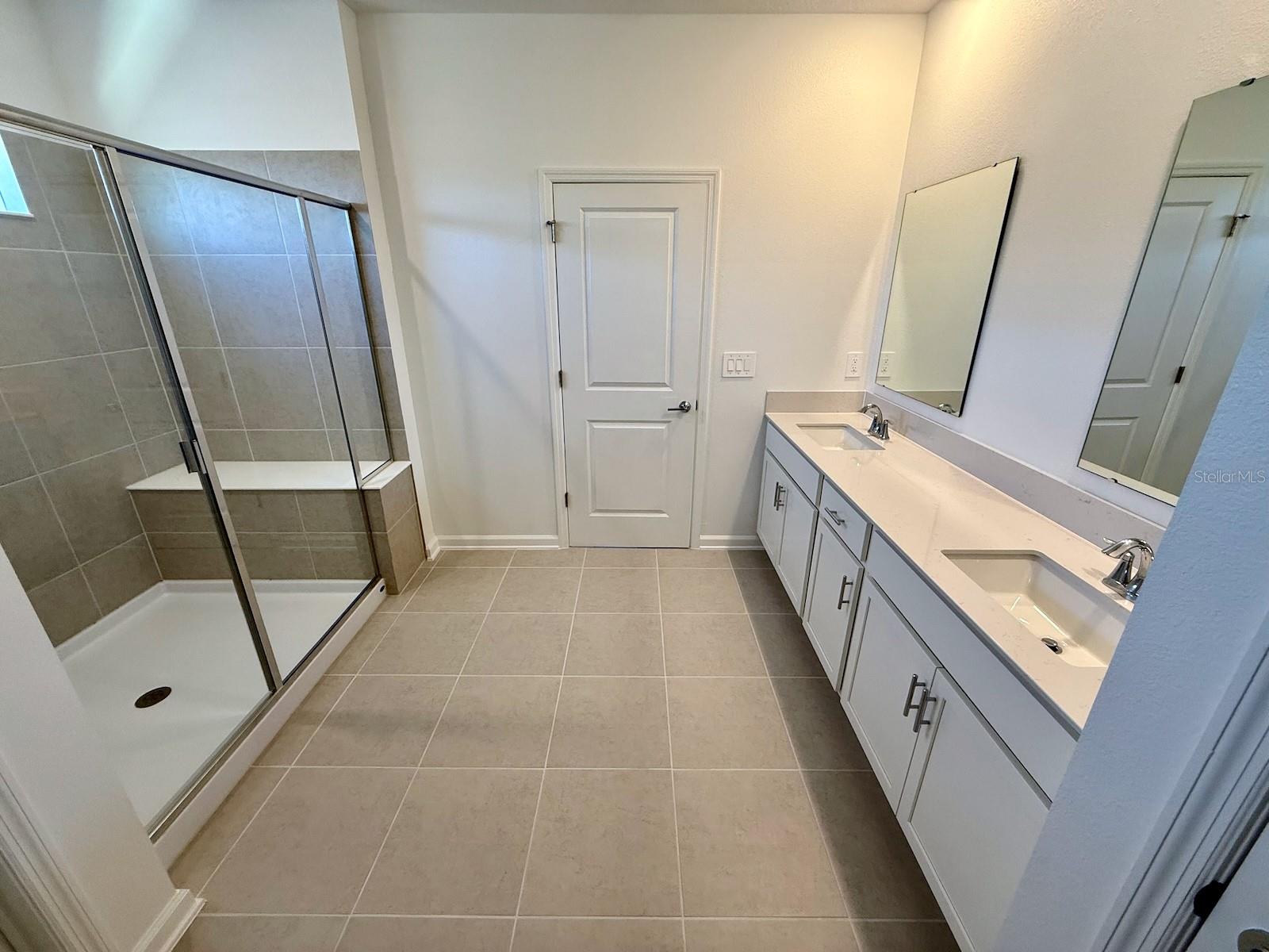 Image 15 of 59 For 5656 Lemon Grass Street